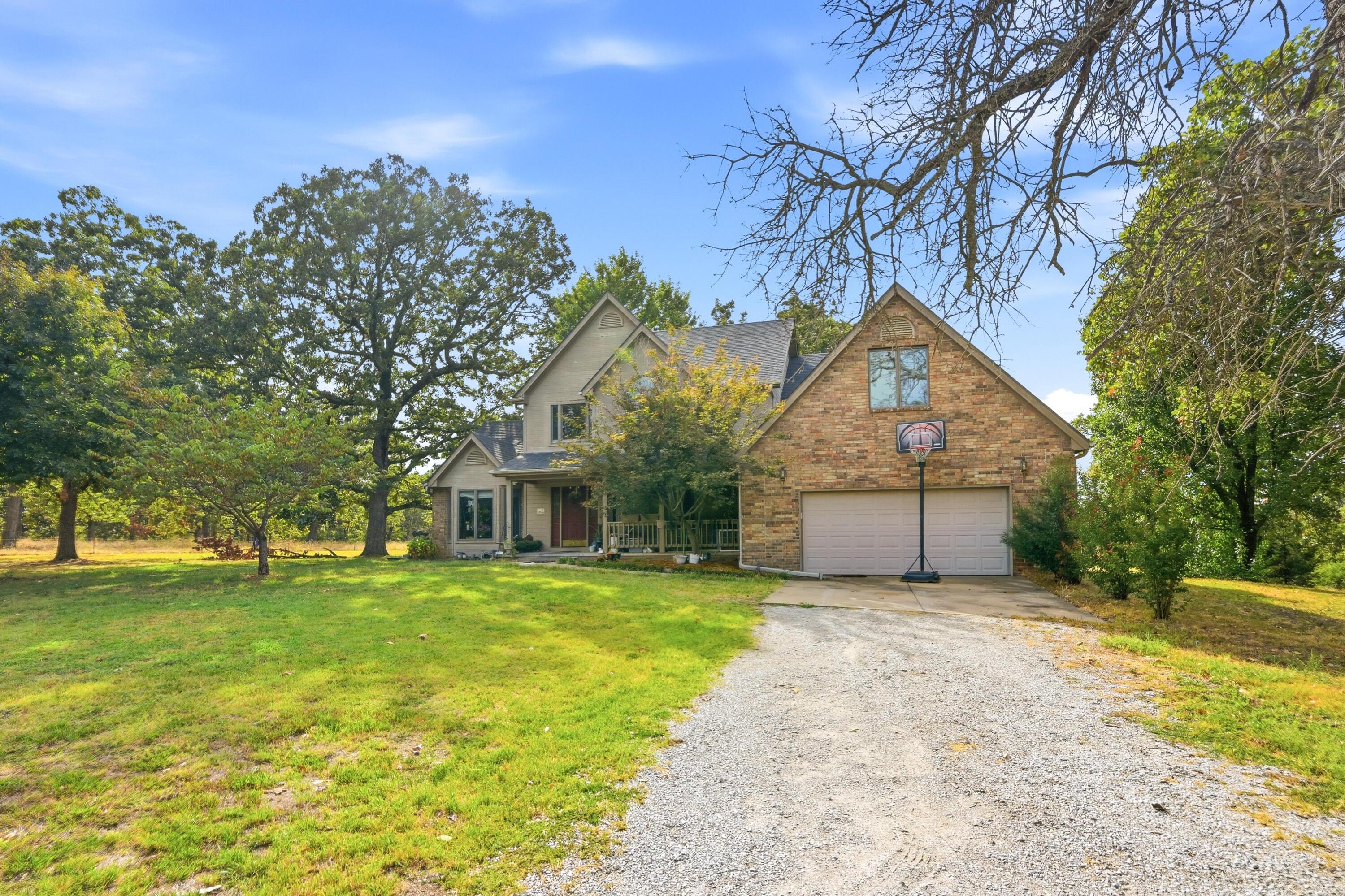 main property photo 4