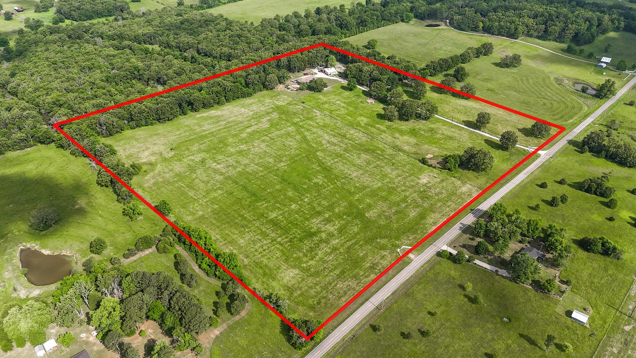main property photo 34