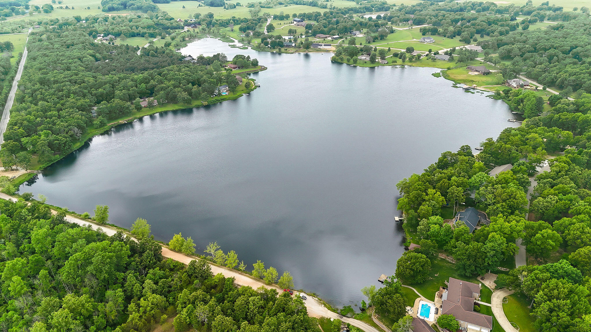 main property photo 36