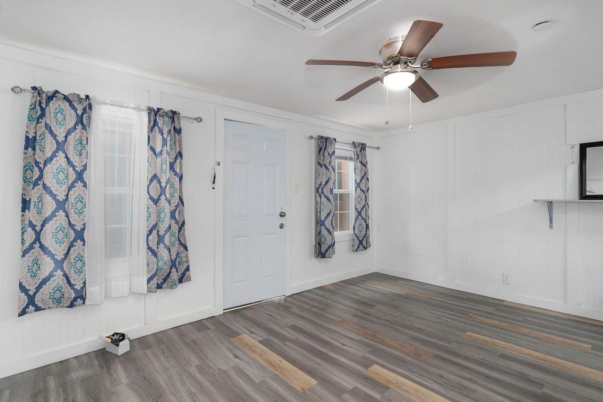main property photo 92