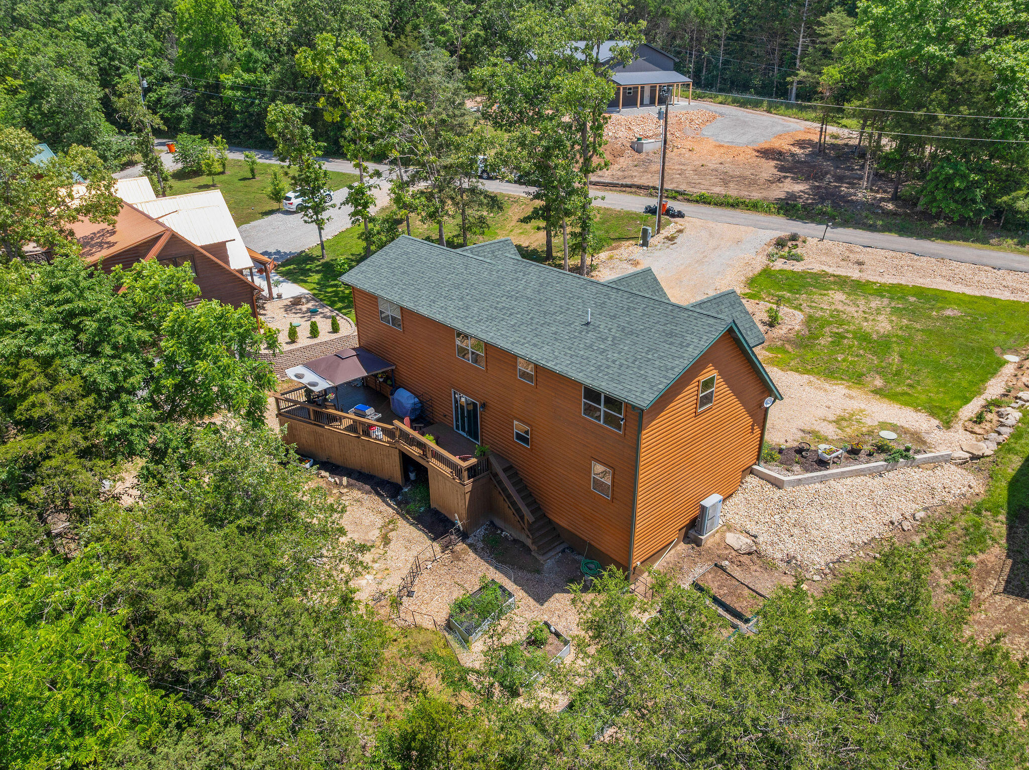 main property photo 31