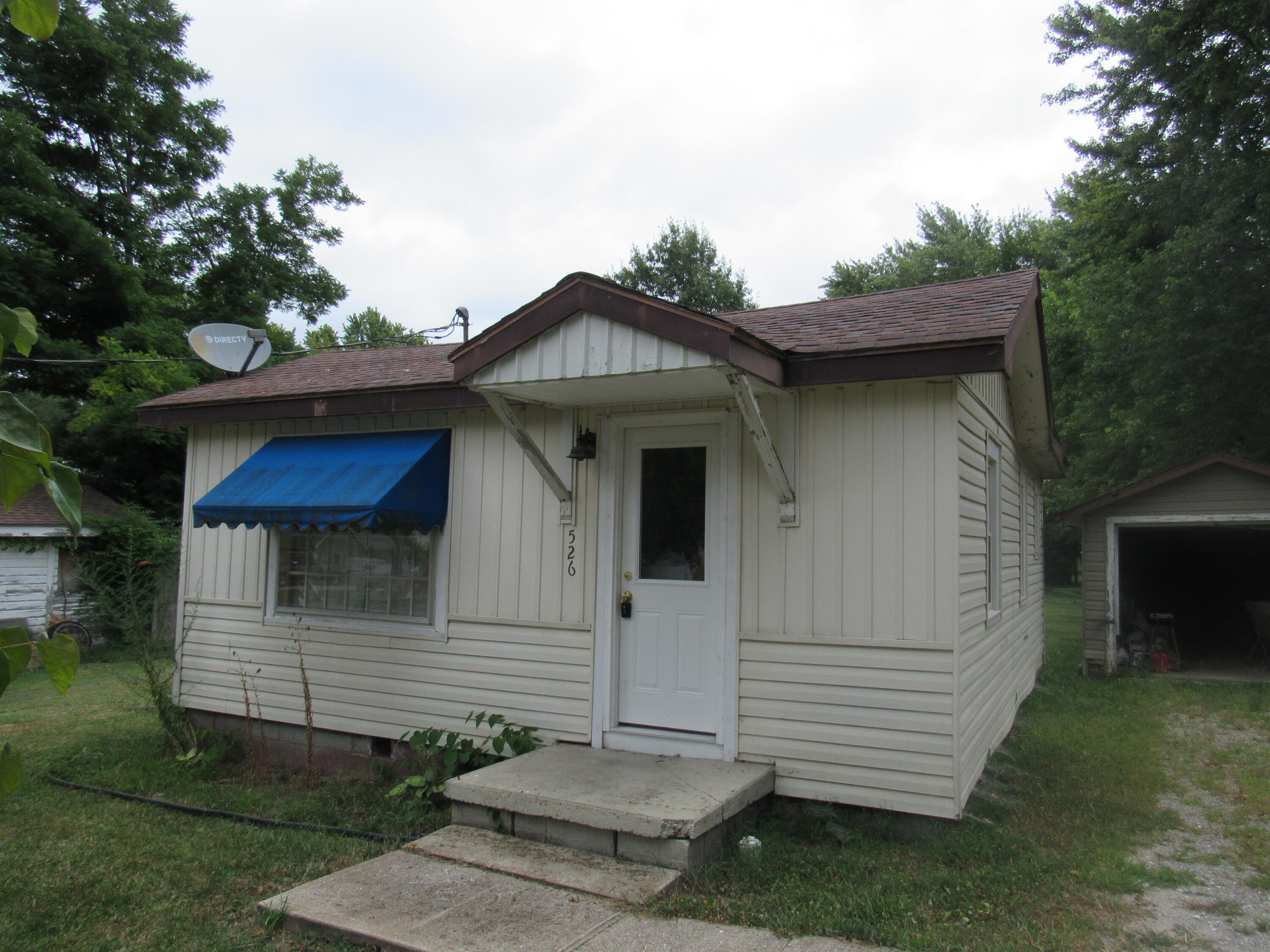 main property photo 3