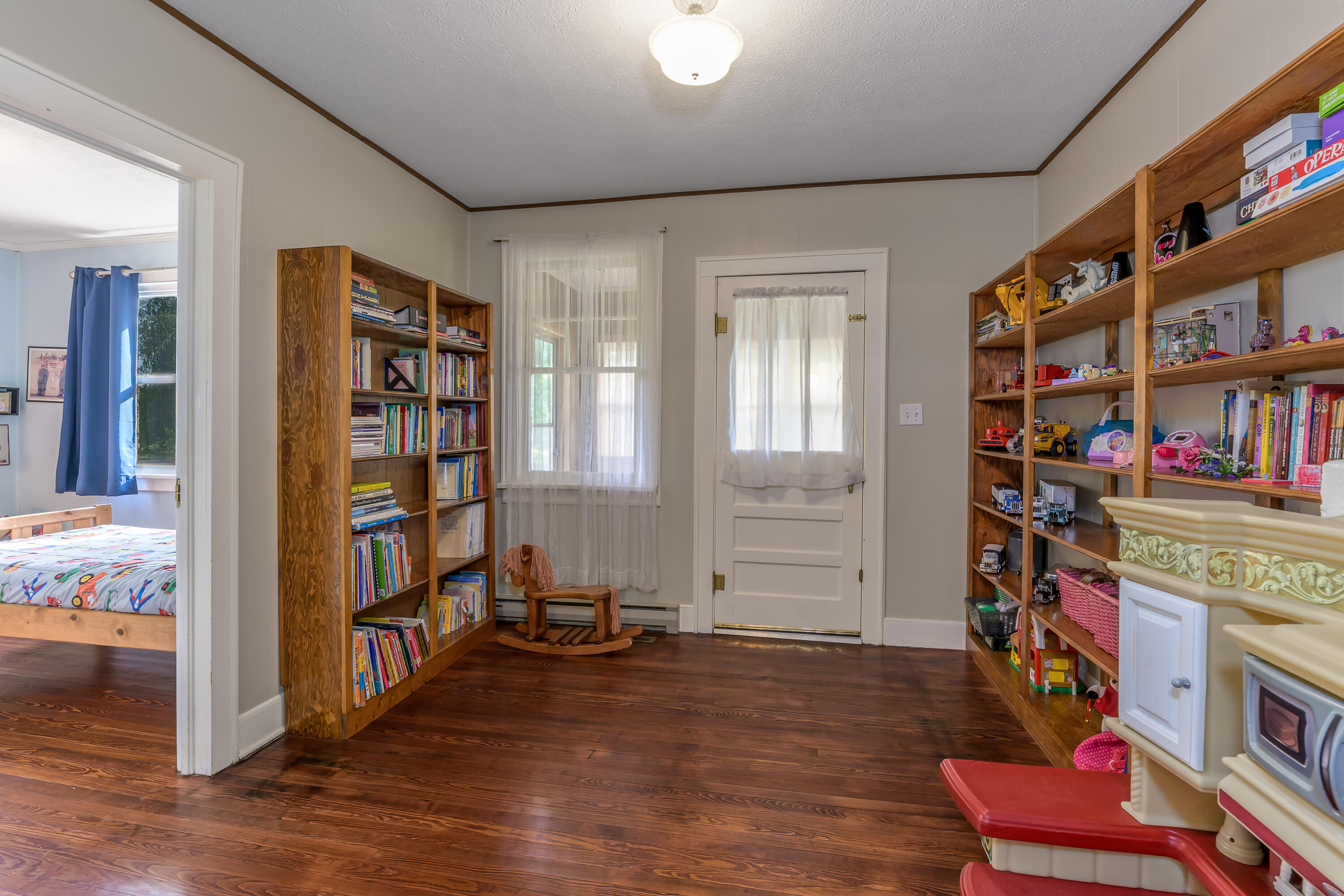 main property photo 44