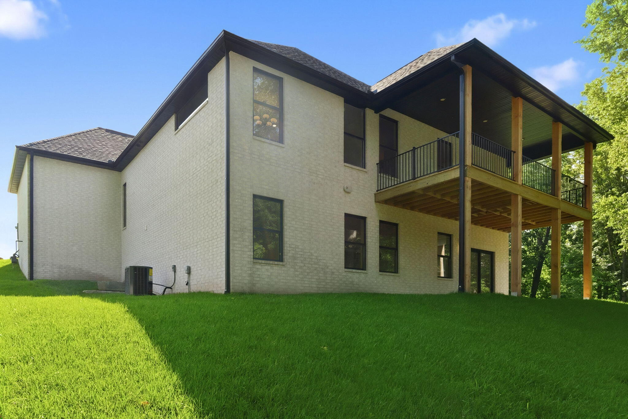 main property photo 42