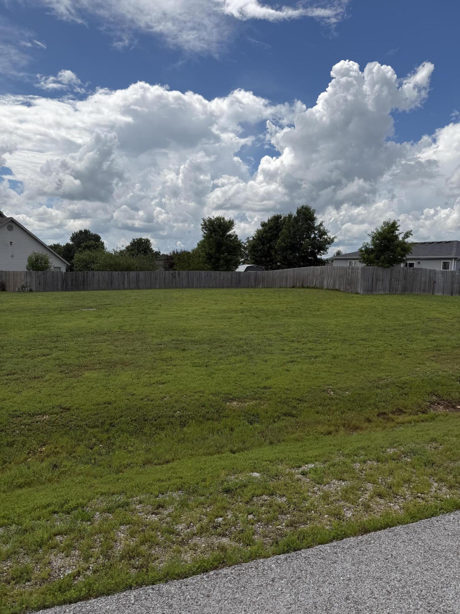 main property photo 24