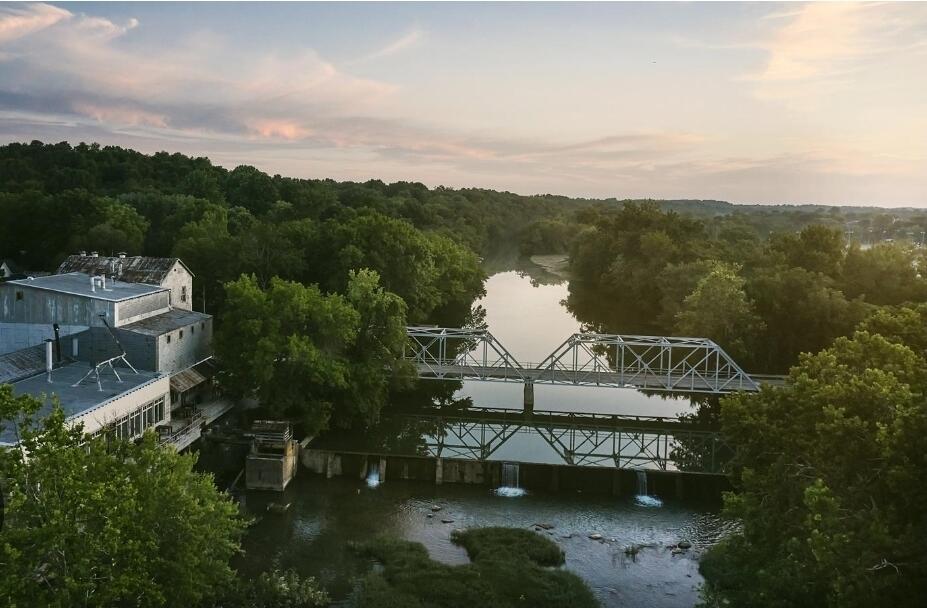 main property photo 4