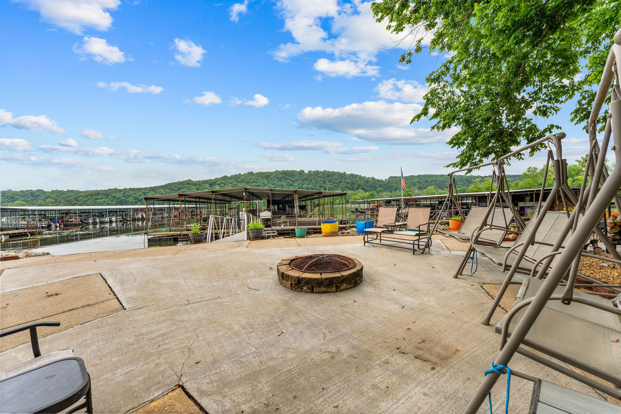 main property photo 47