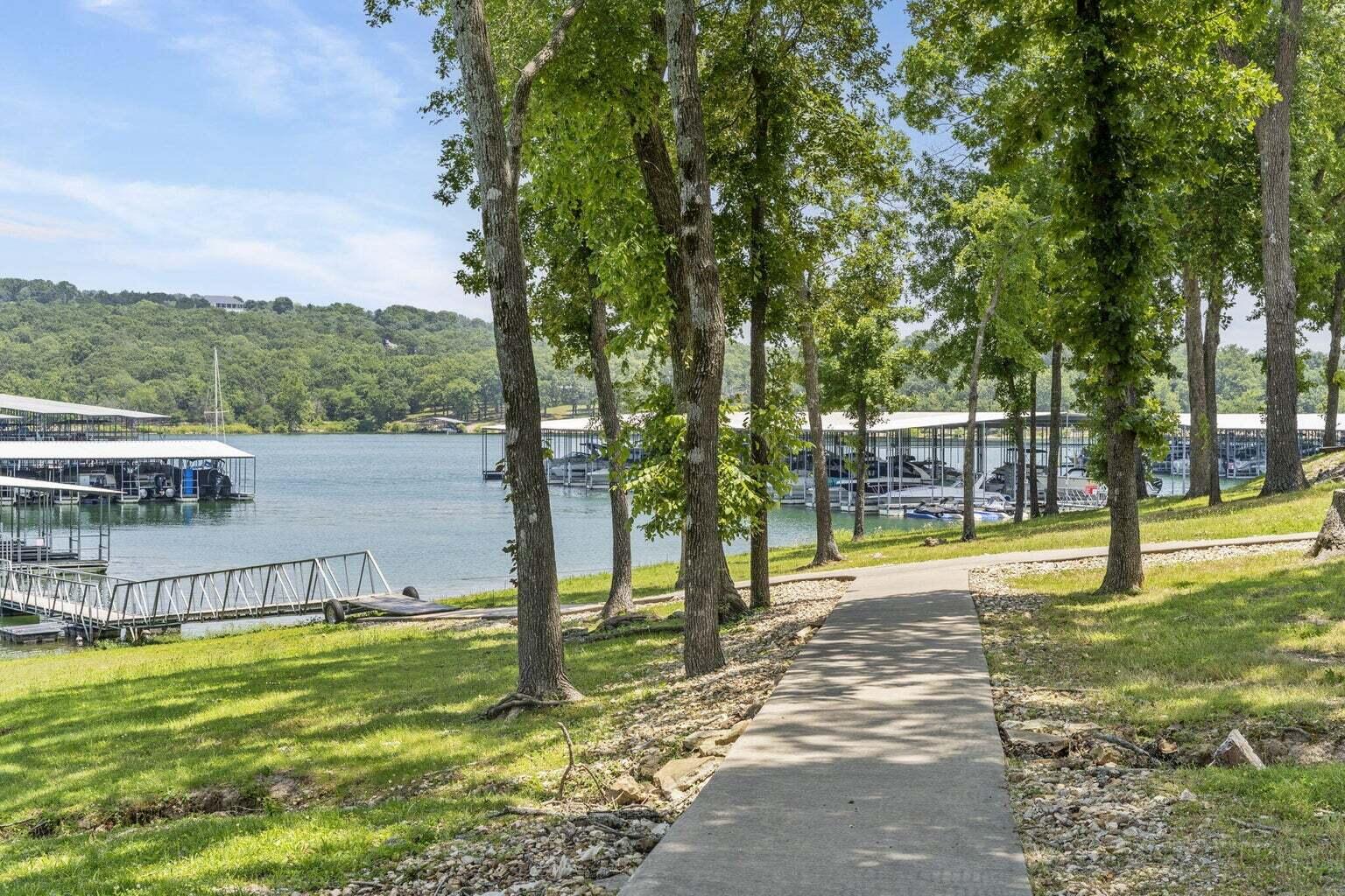 main property photo 45