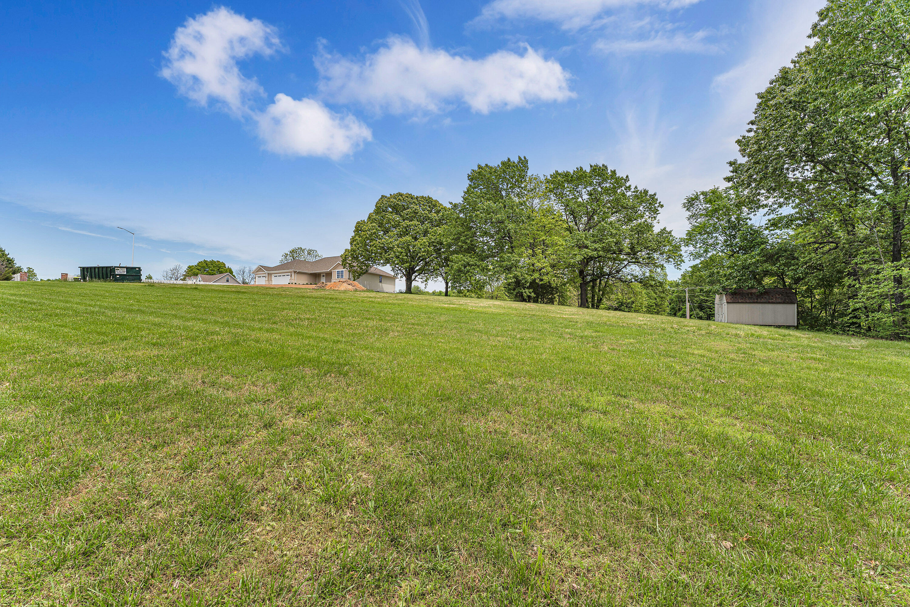 main property photo 44