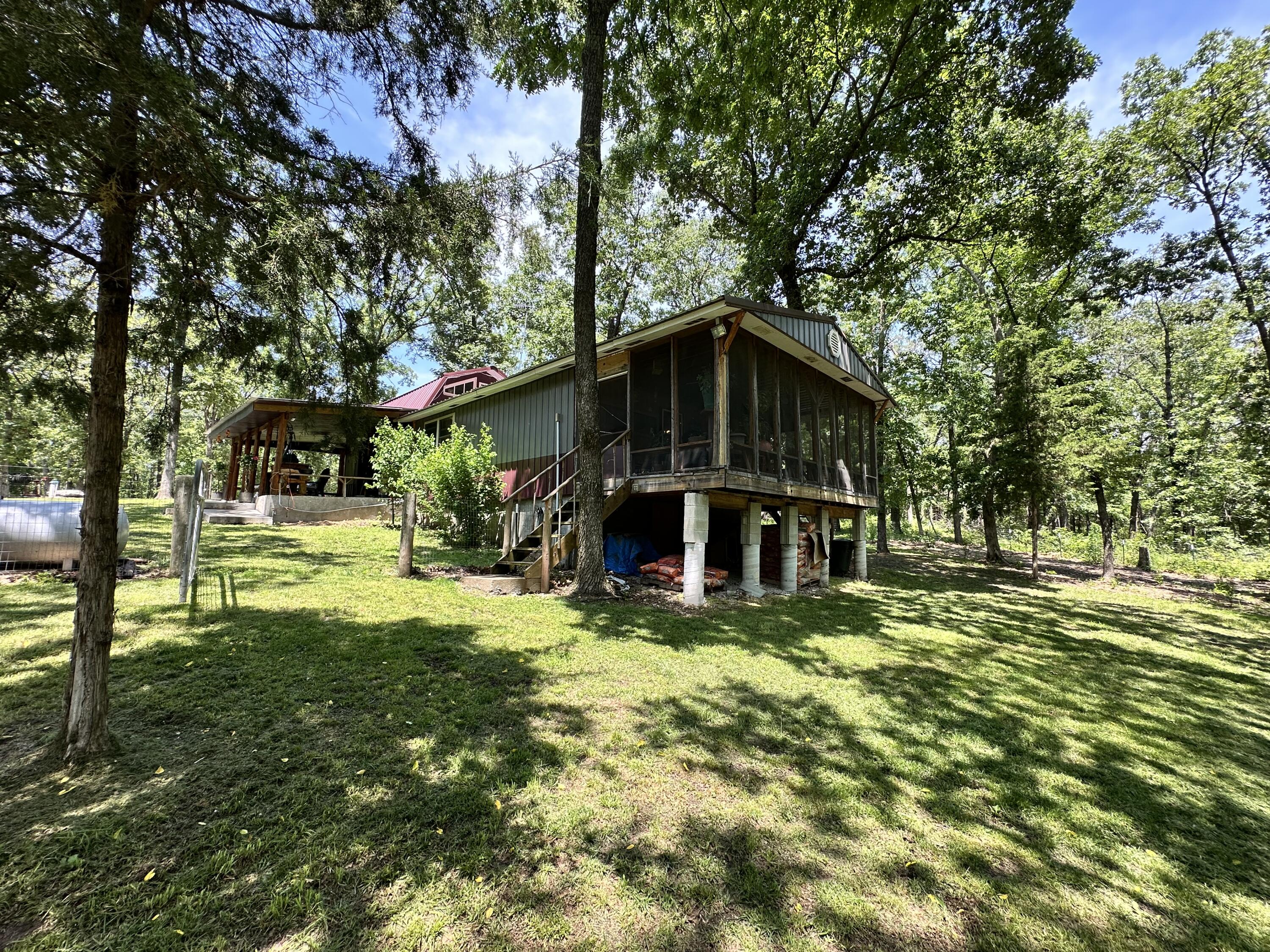 main property photo 25