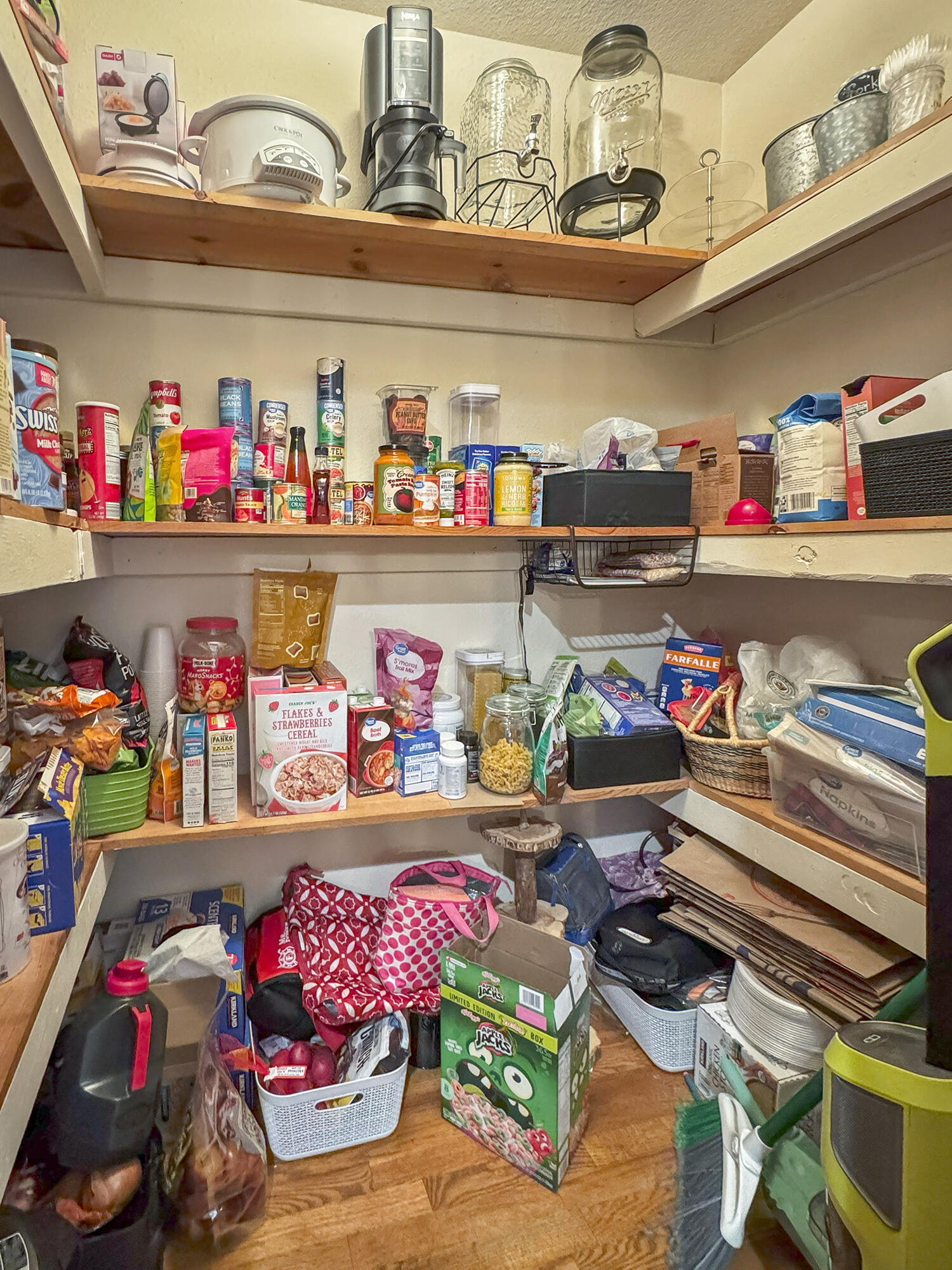 main property photo 22