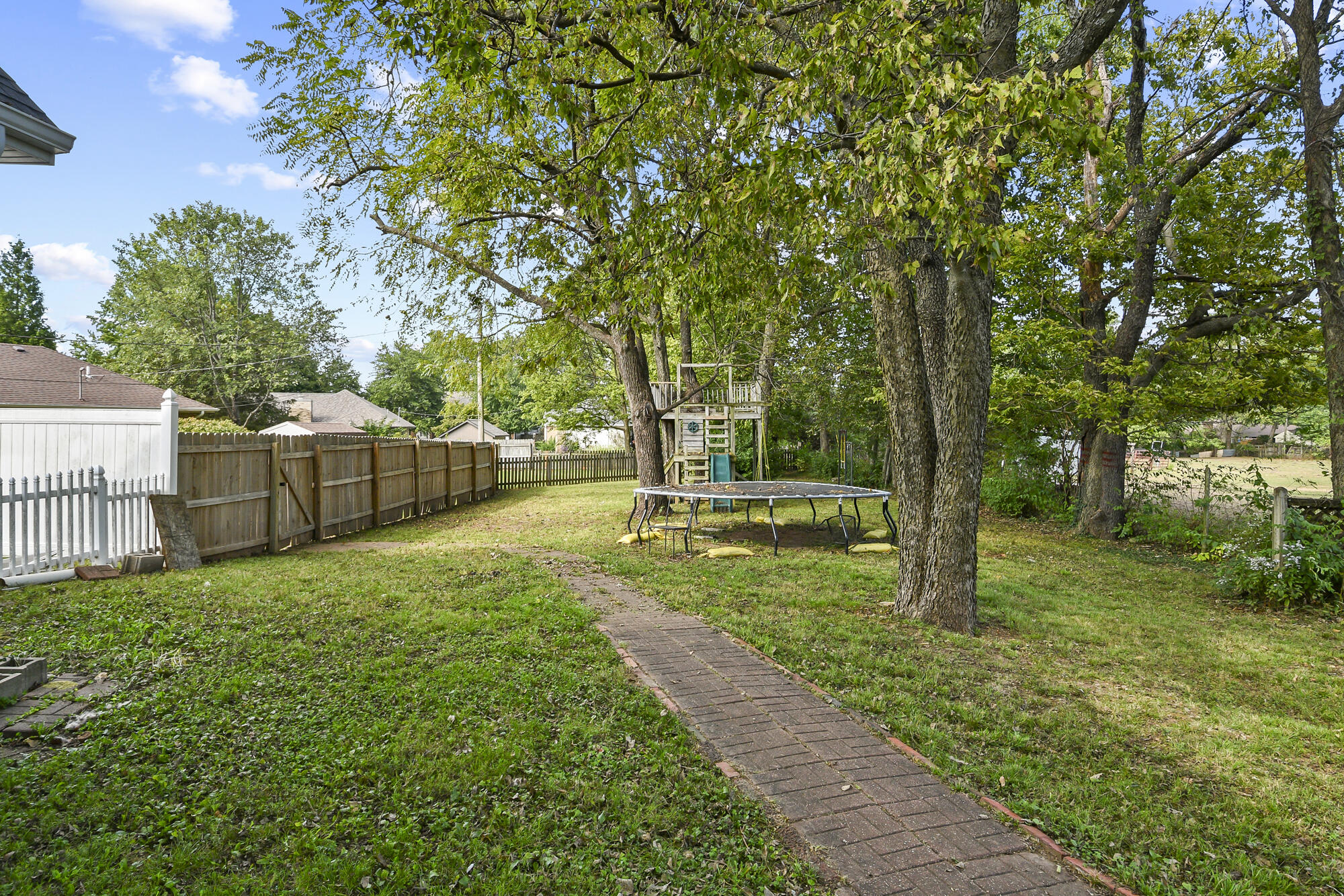 main property photo 62