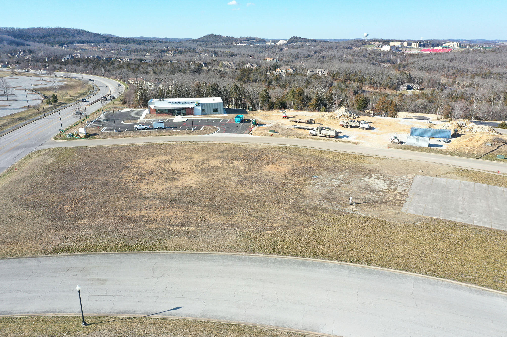 main property photo 15