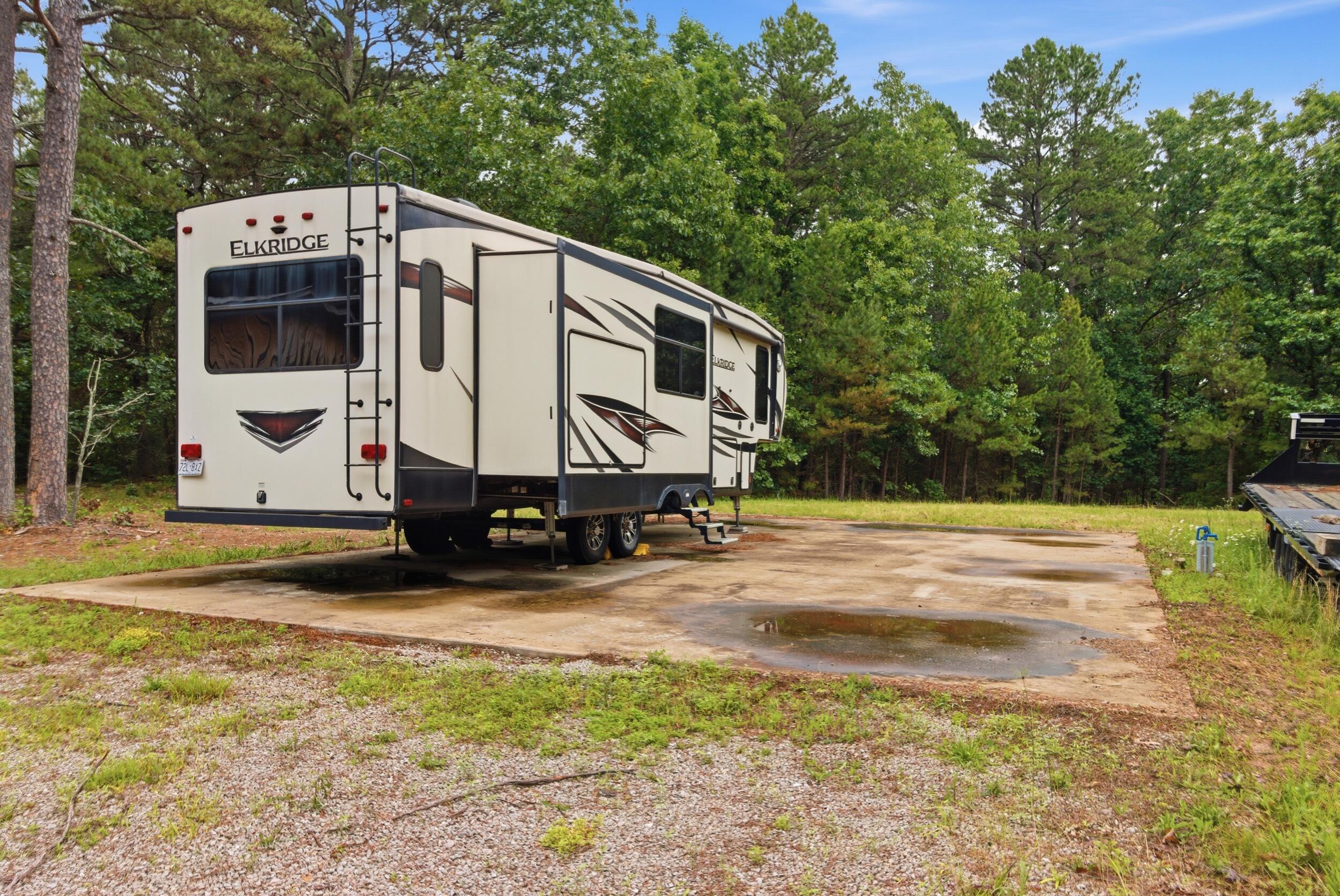 main property photo 36