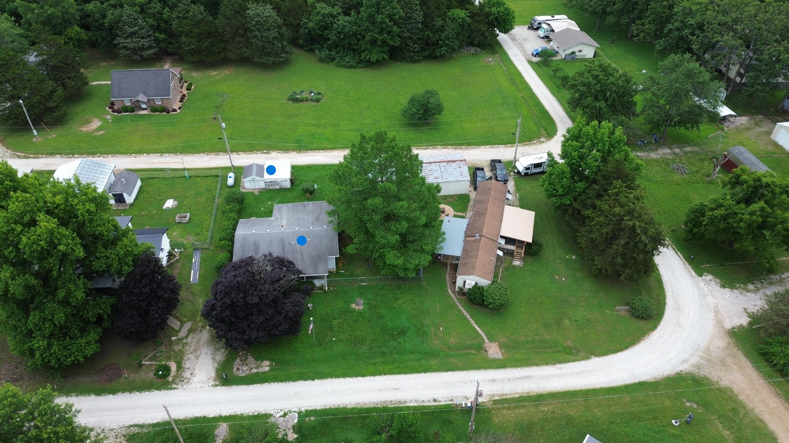 main property photo 34