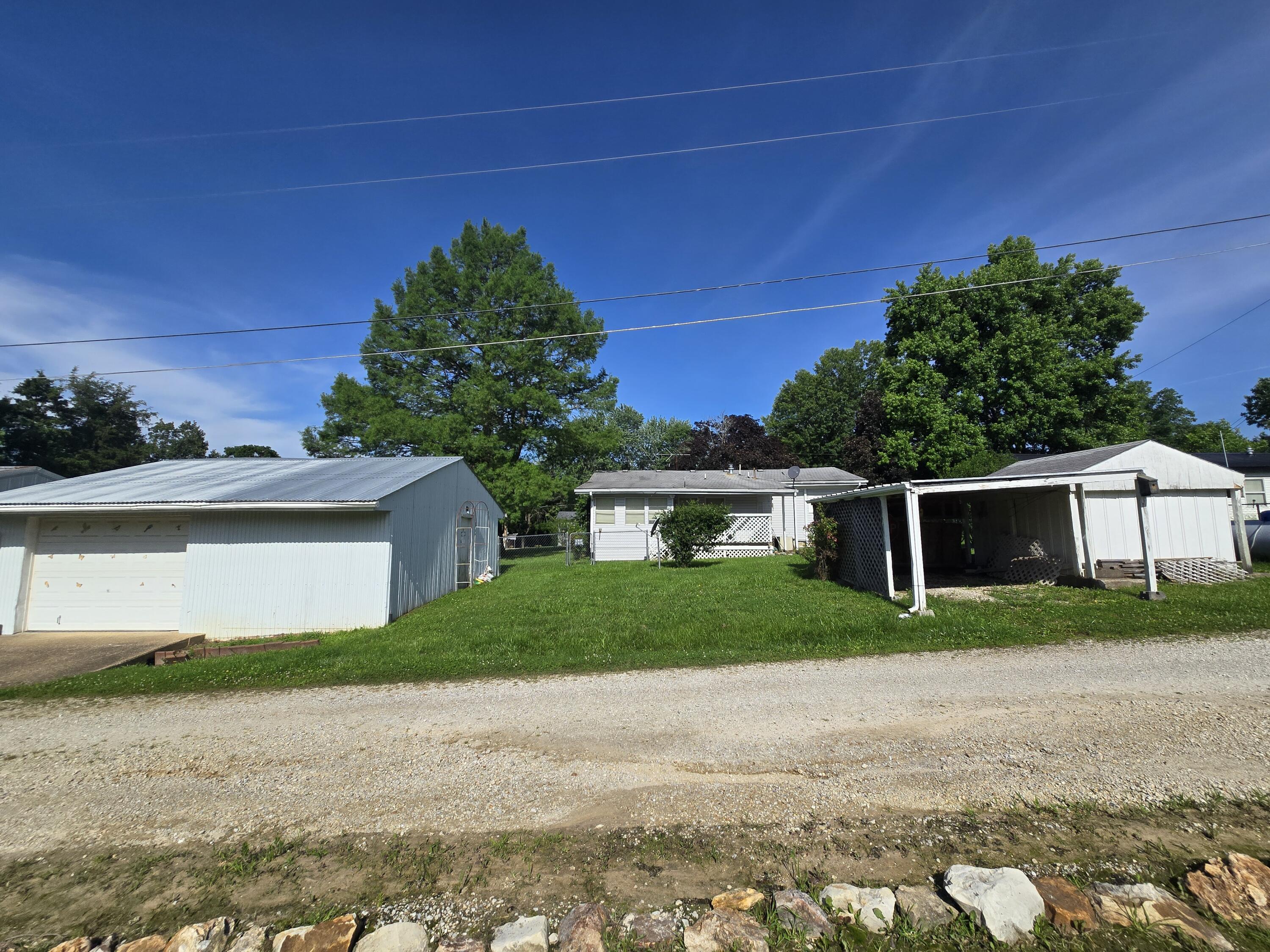 main property photo 7