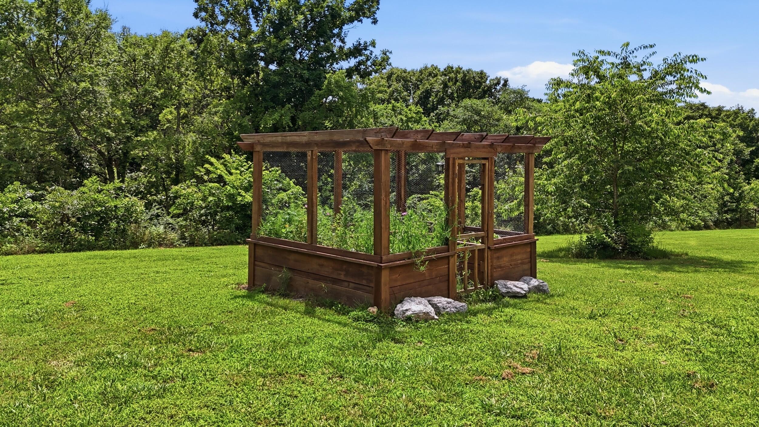 main property photo 51