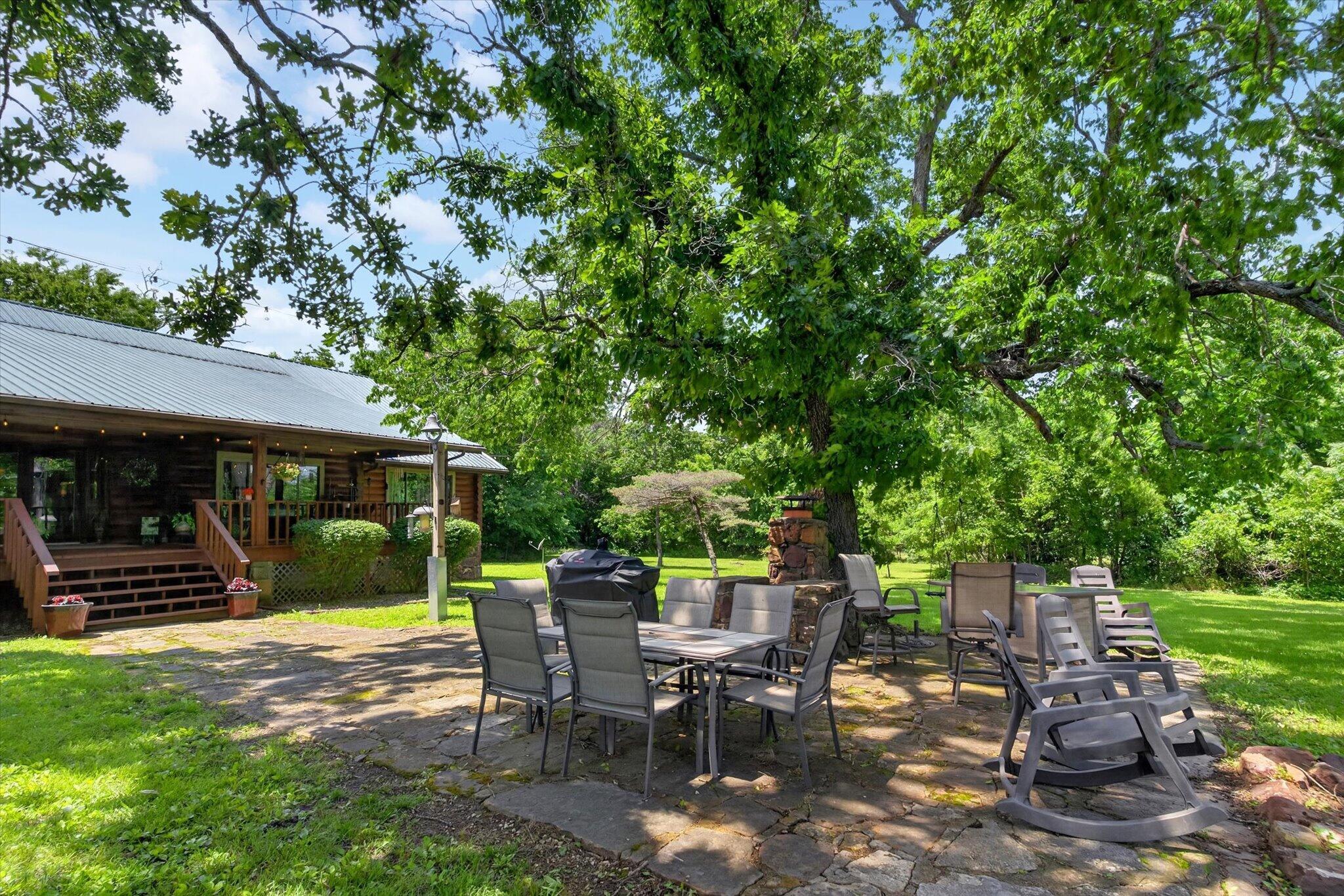 main property photo 45