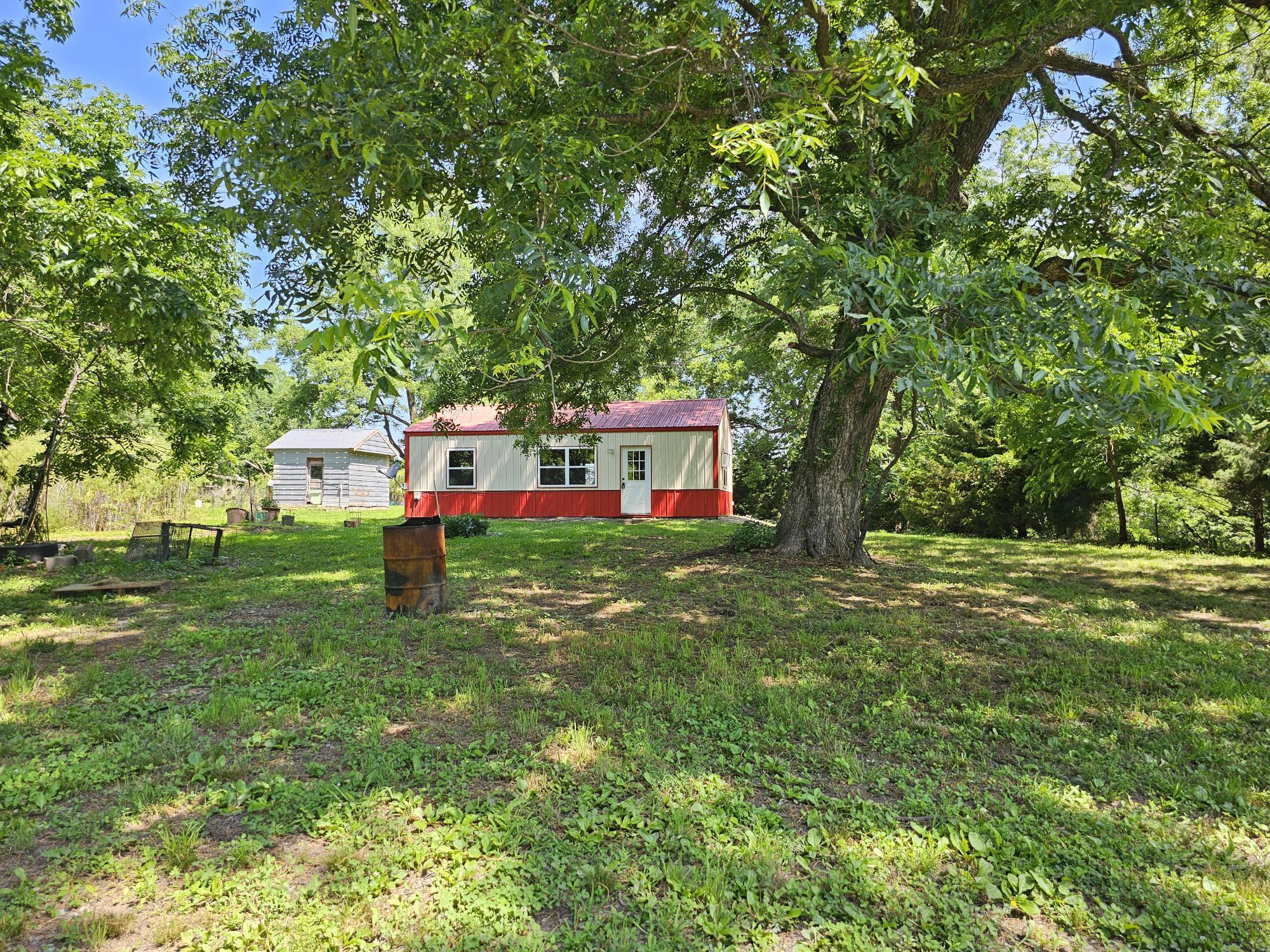 main property photo 24