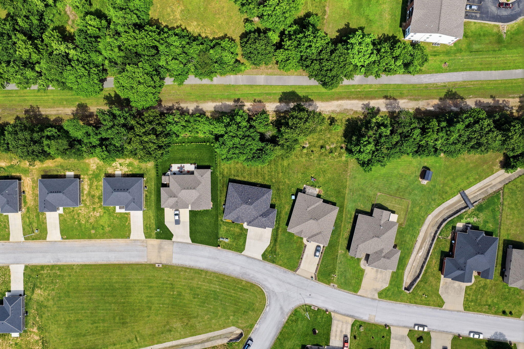 main property photo 42