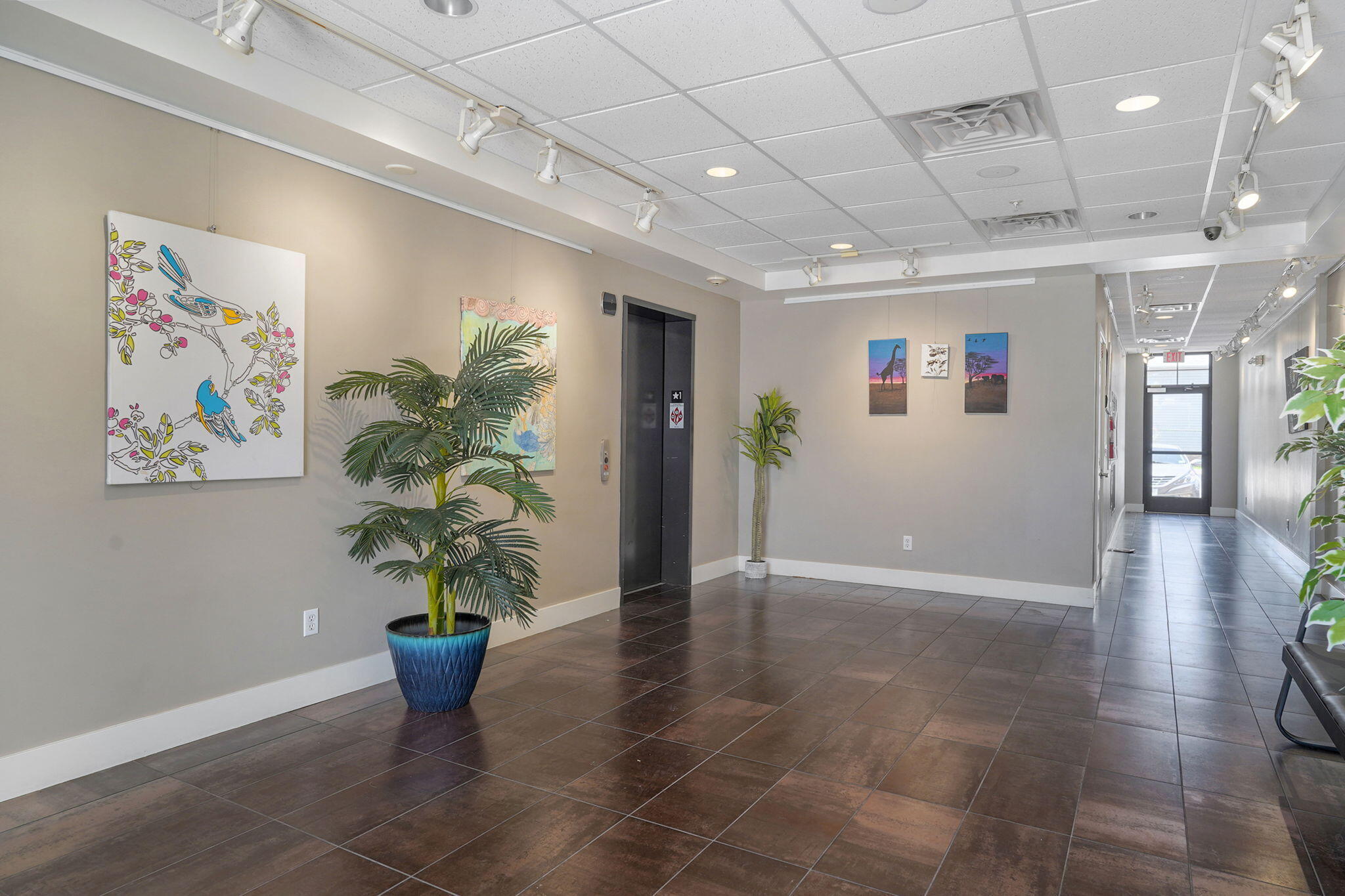 main property photo 22