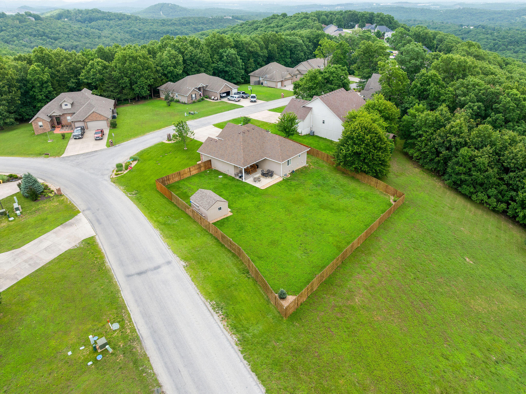 main property photo 38