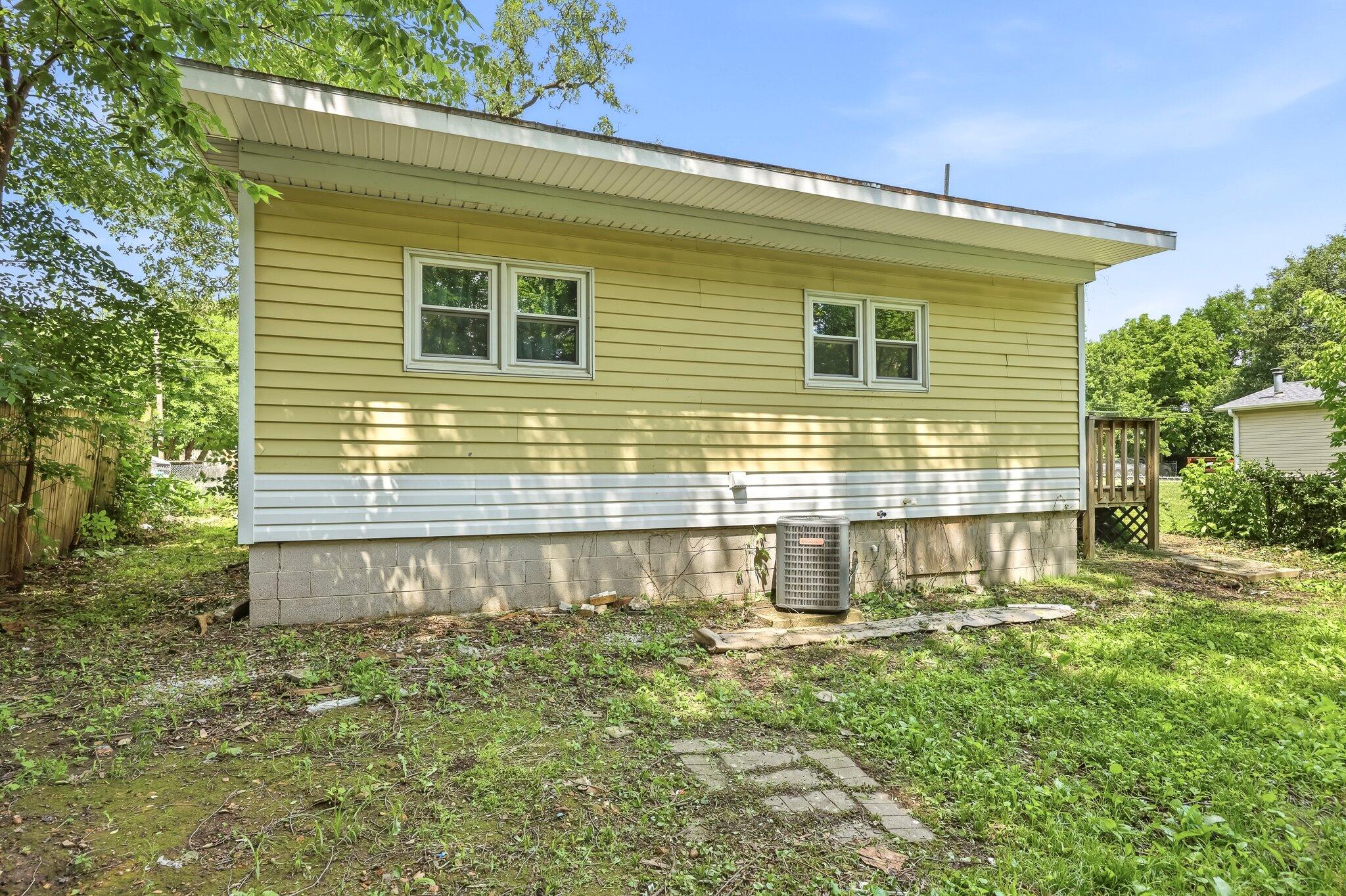 main property photo 14