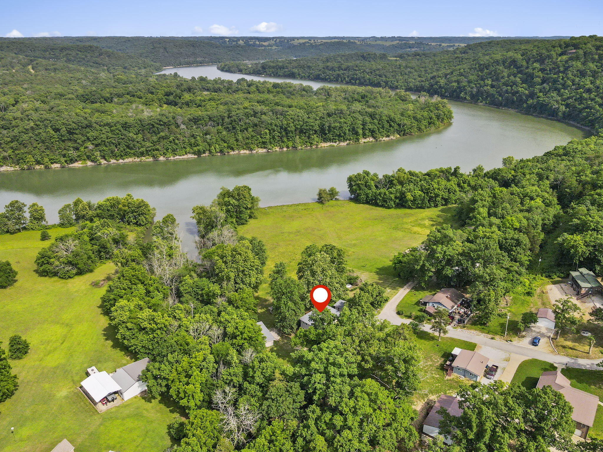 main property photo 35
