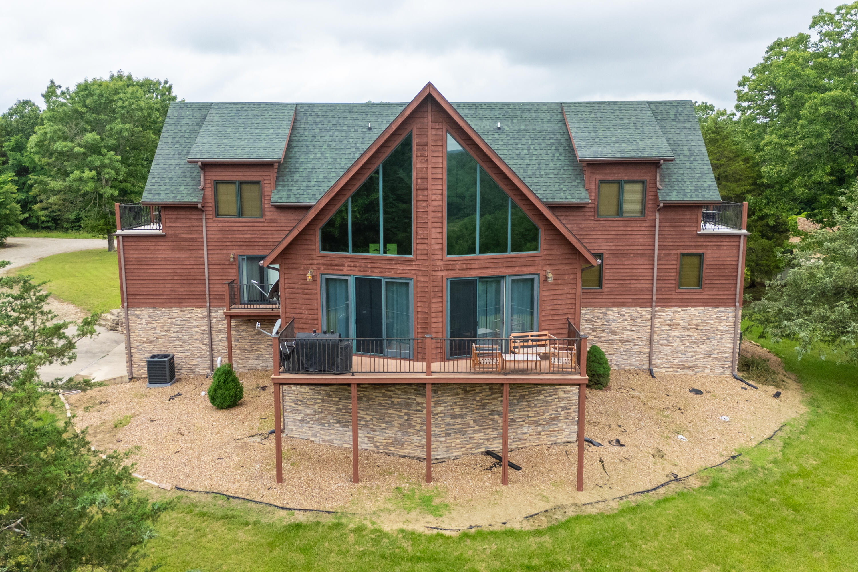 main property photo 38