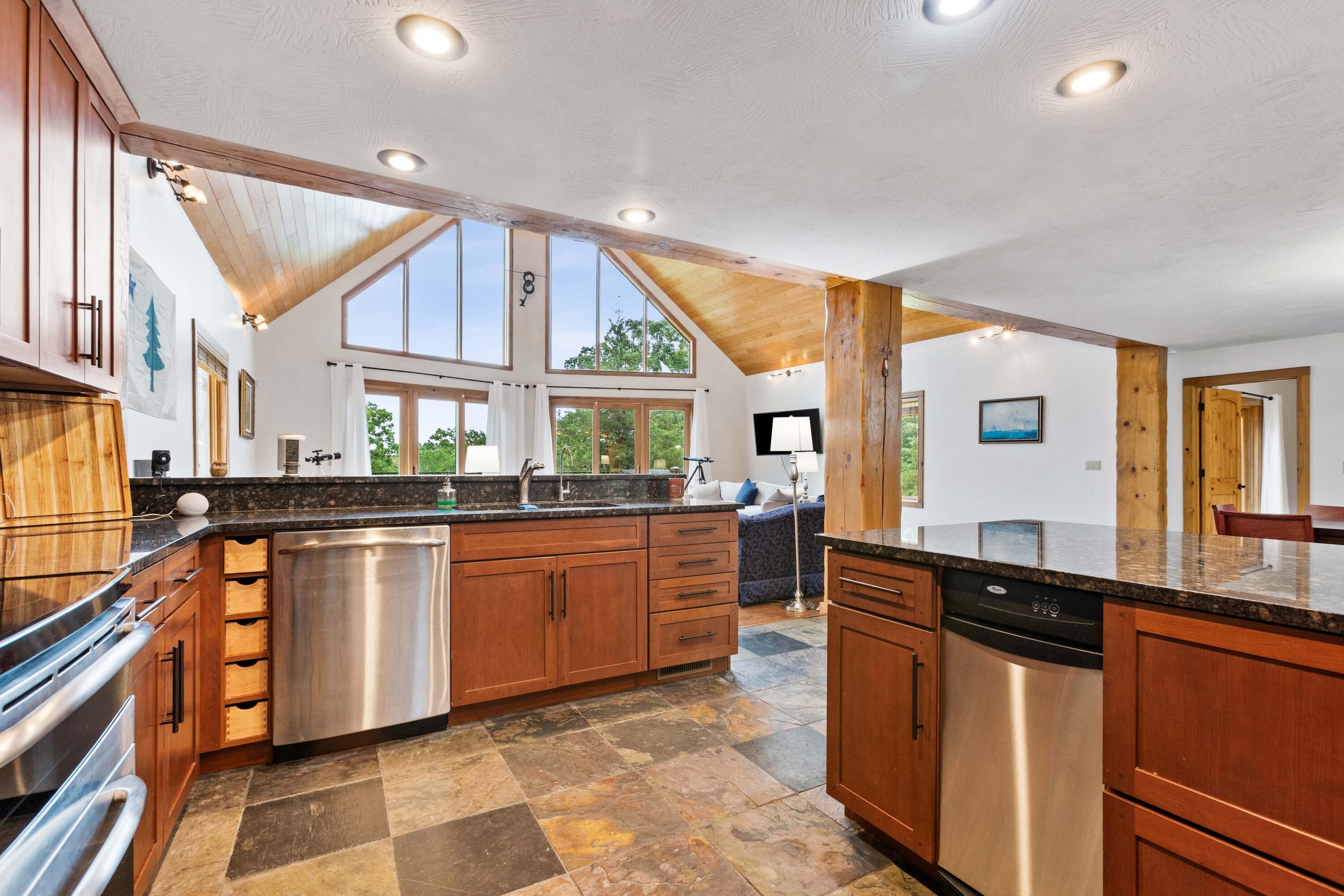 main property photo 87