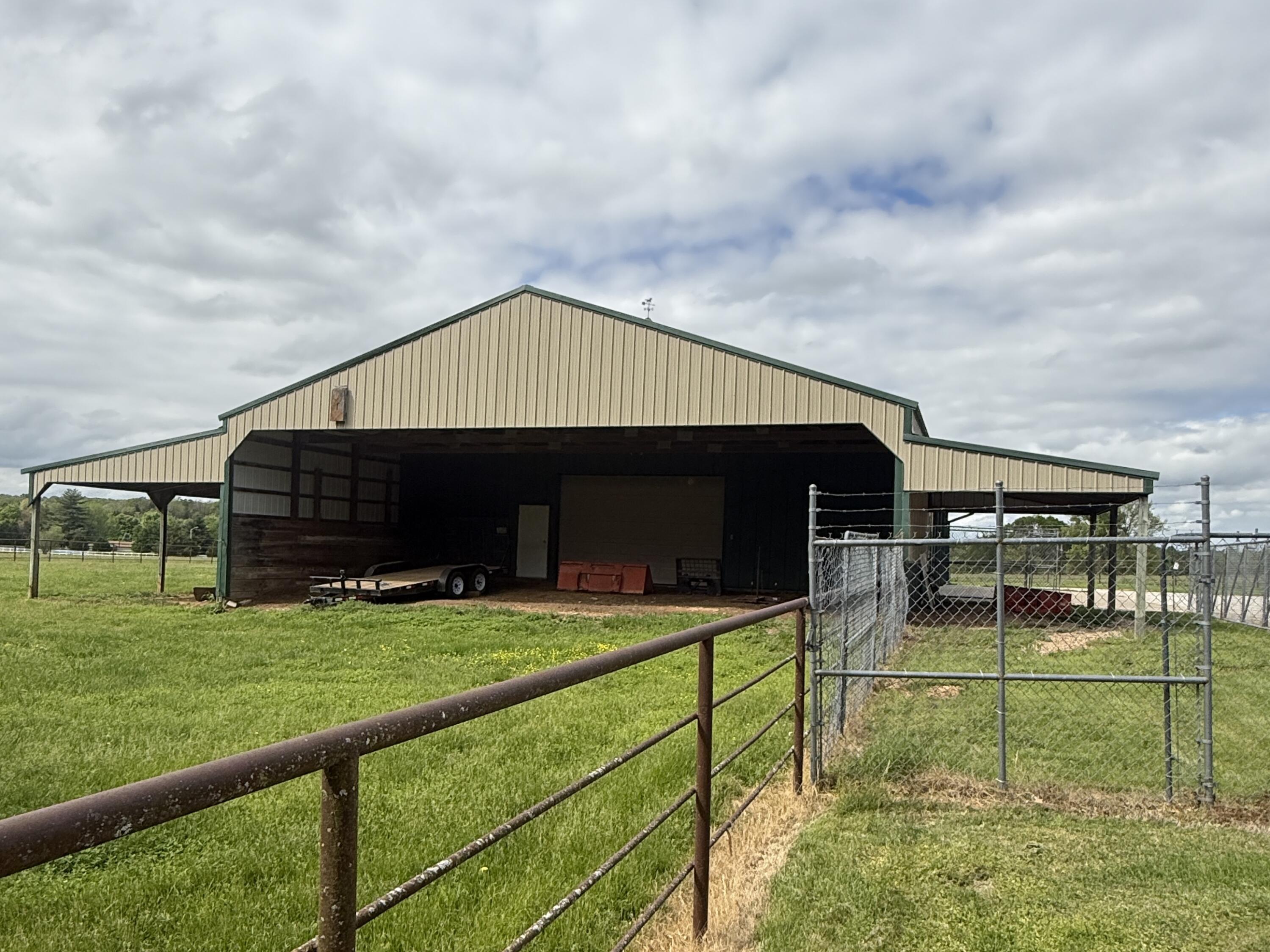 main property photo 118