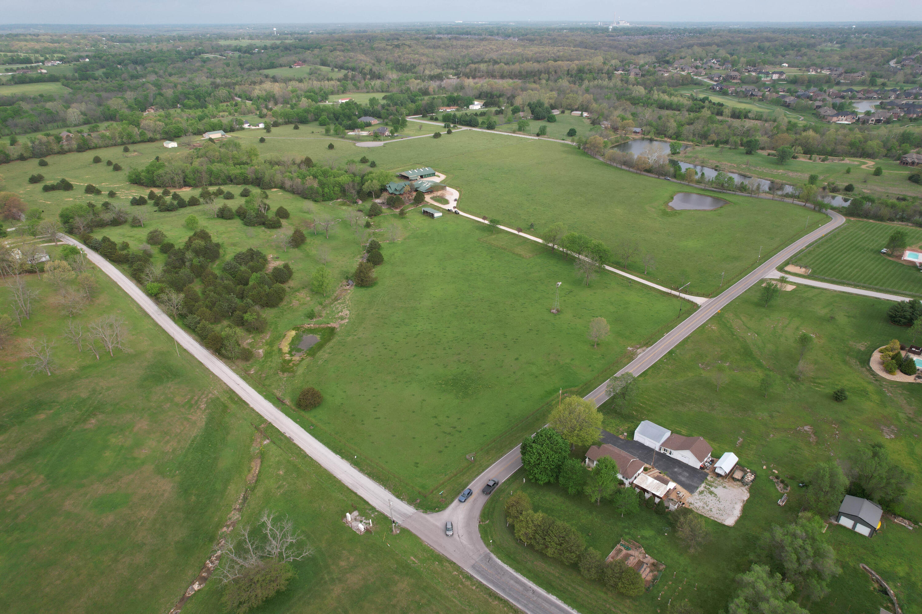 main property photo 124