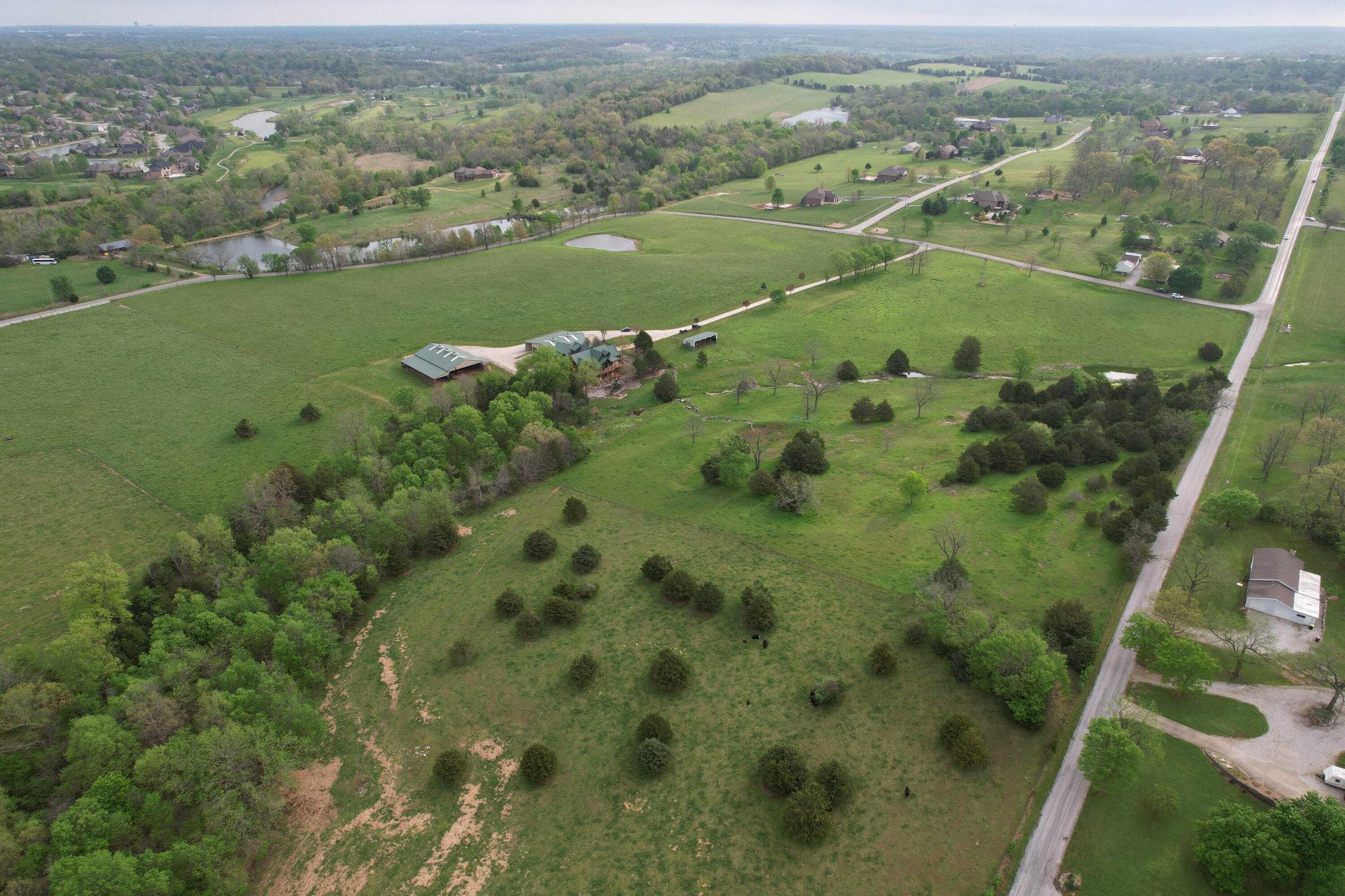 main property photo 126