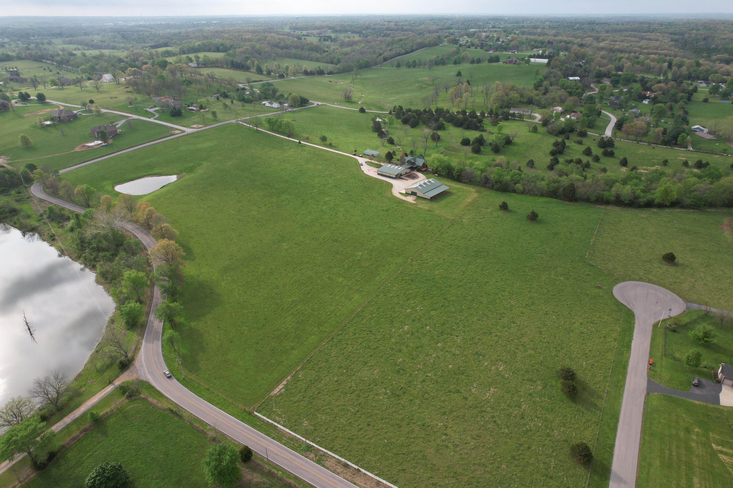 main property photo 128