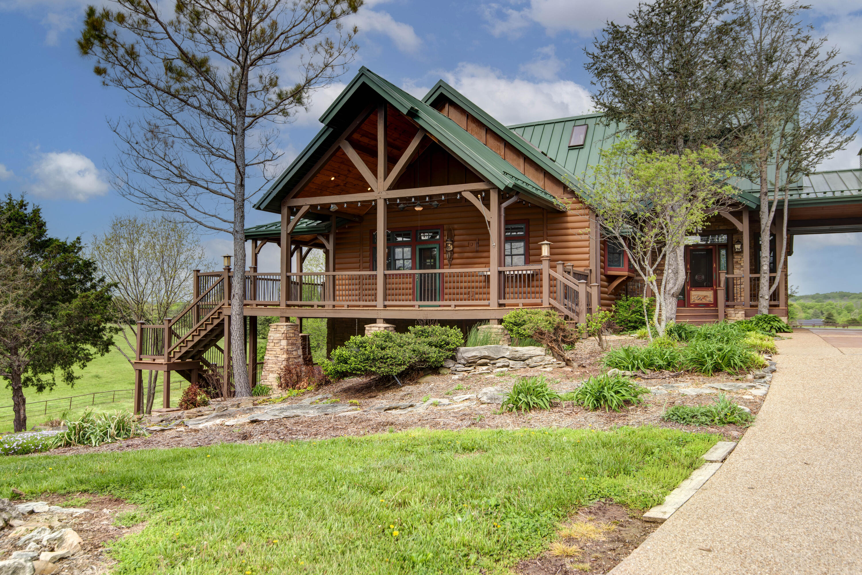 main property photo 66