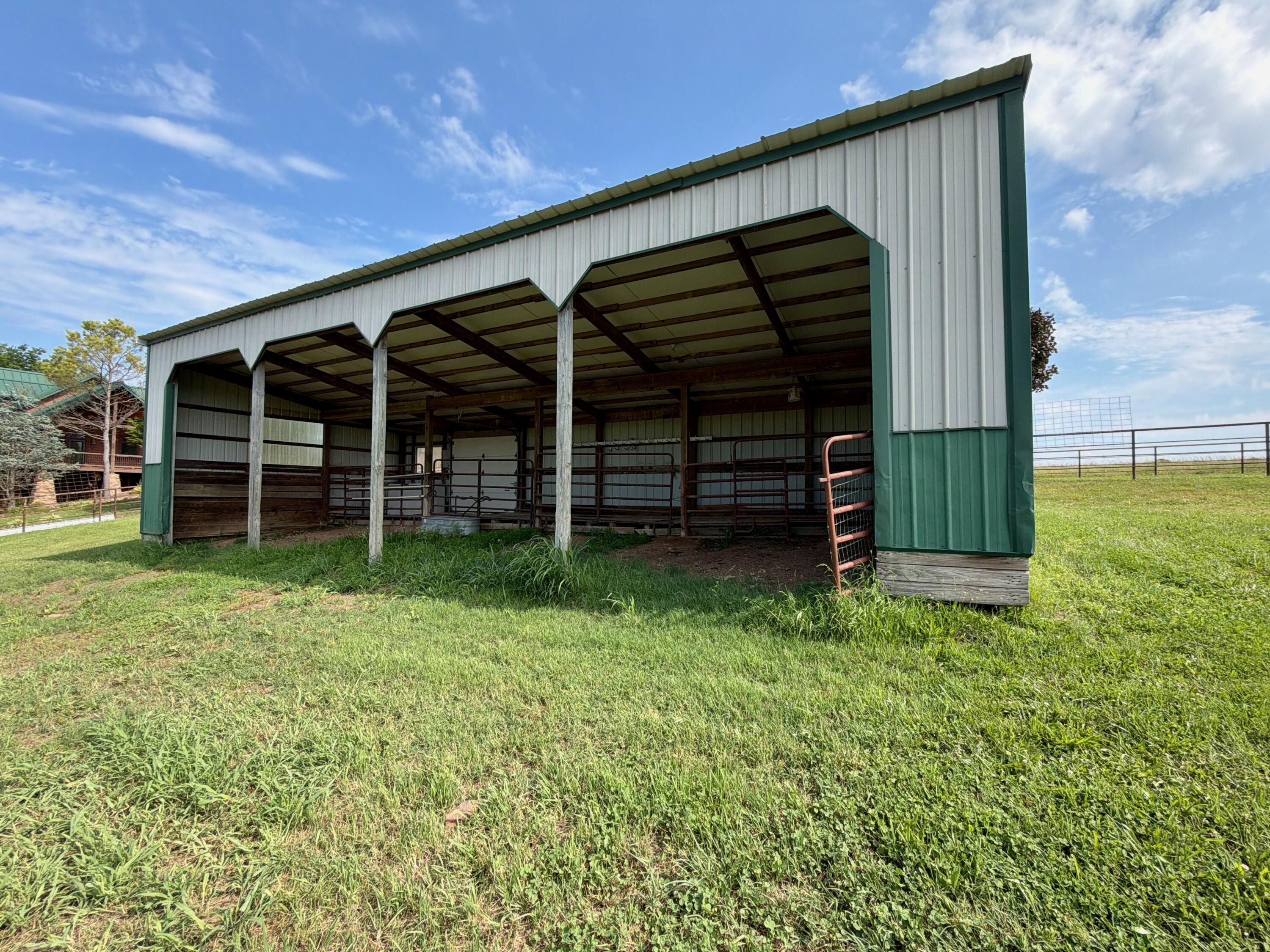 main property photo 90