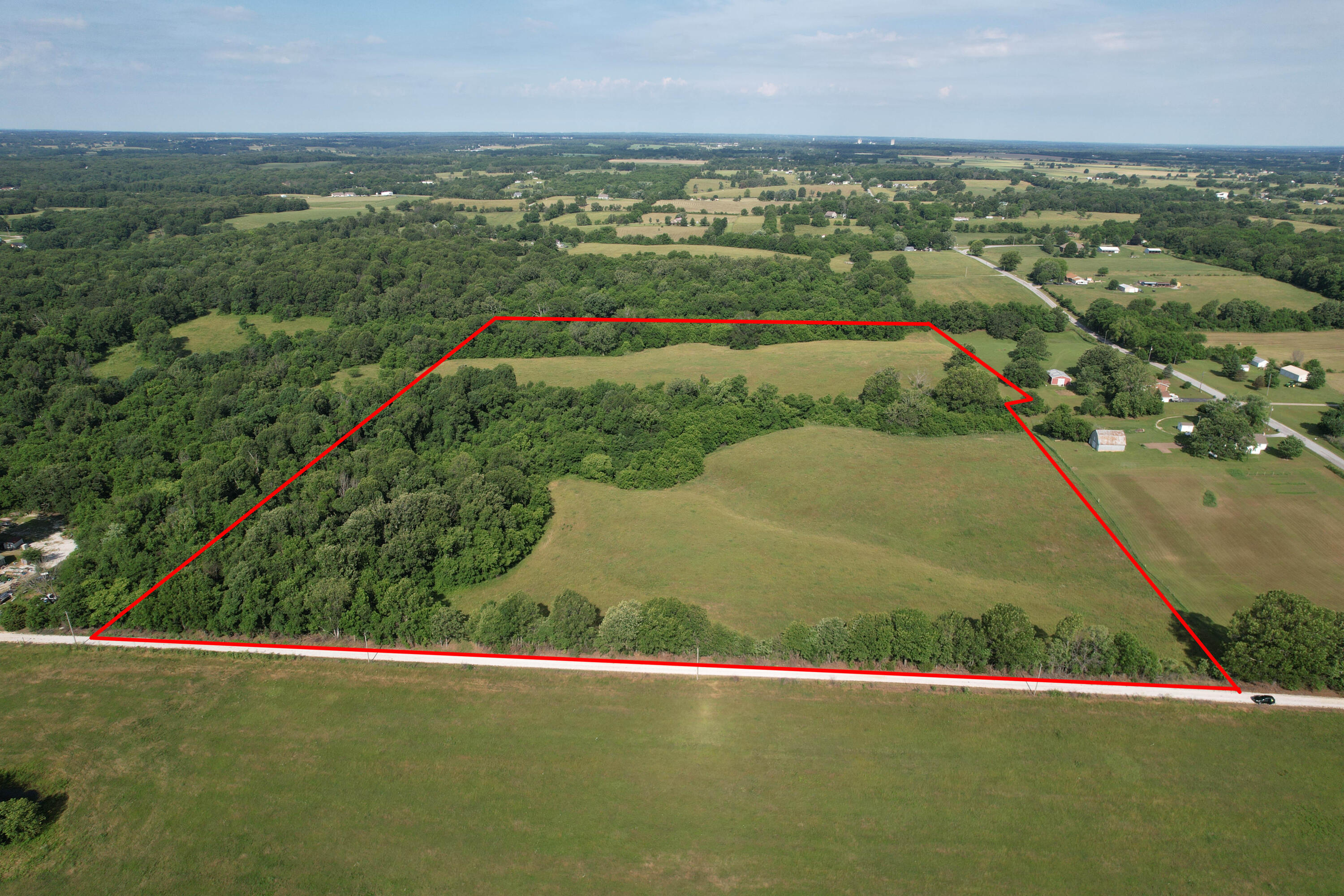 main property photo 16