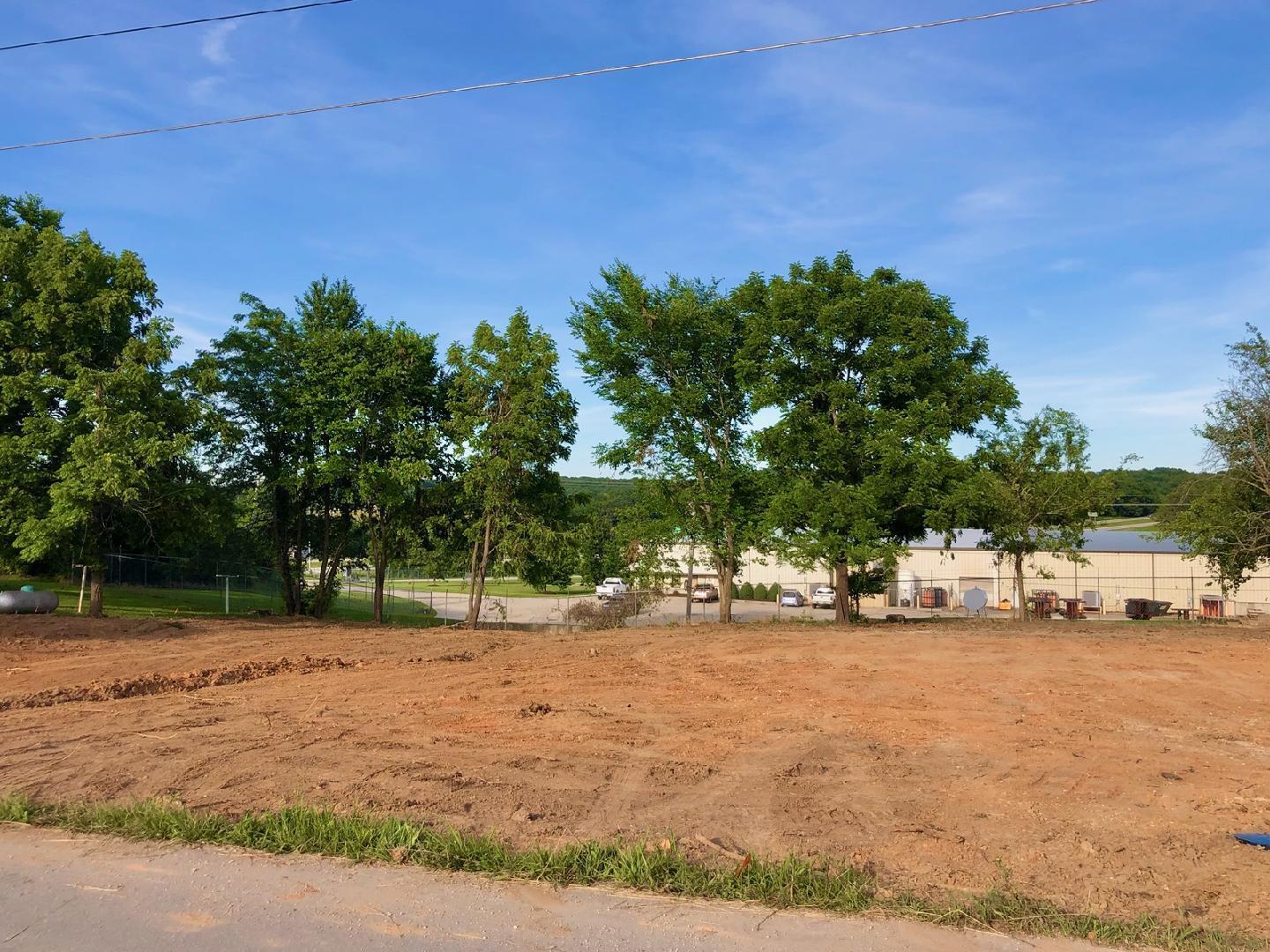 main property photo 17