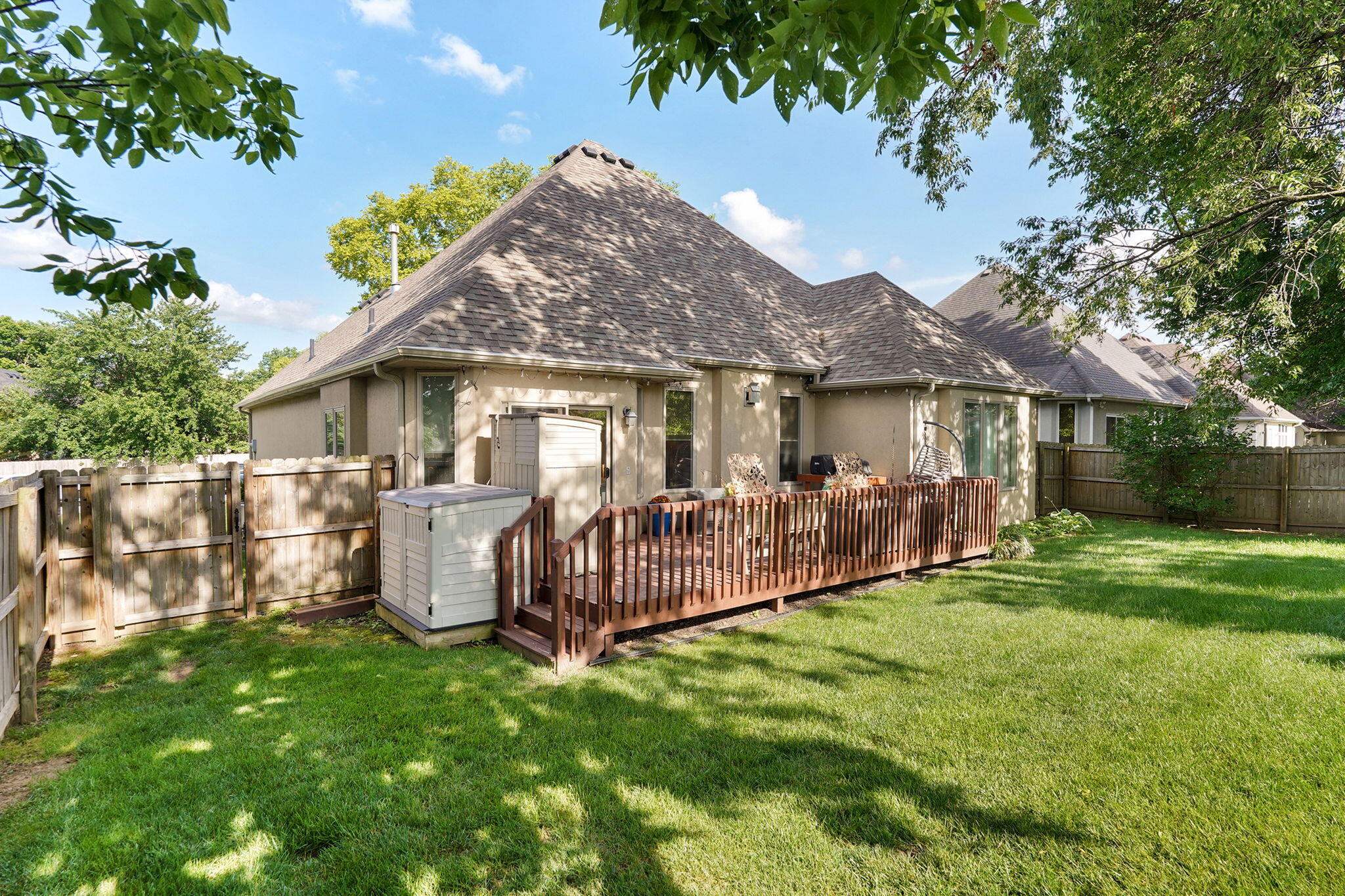 main property photo 33