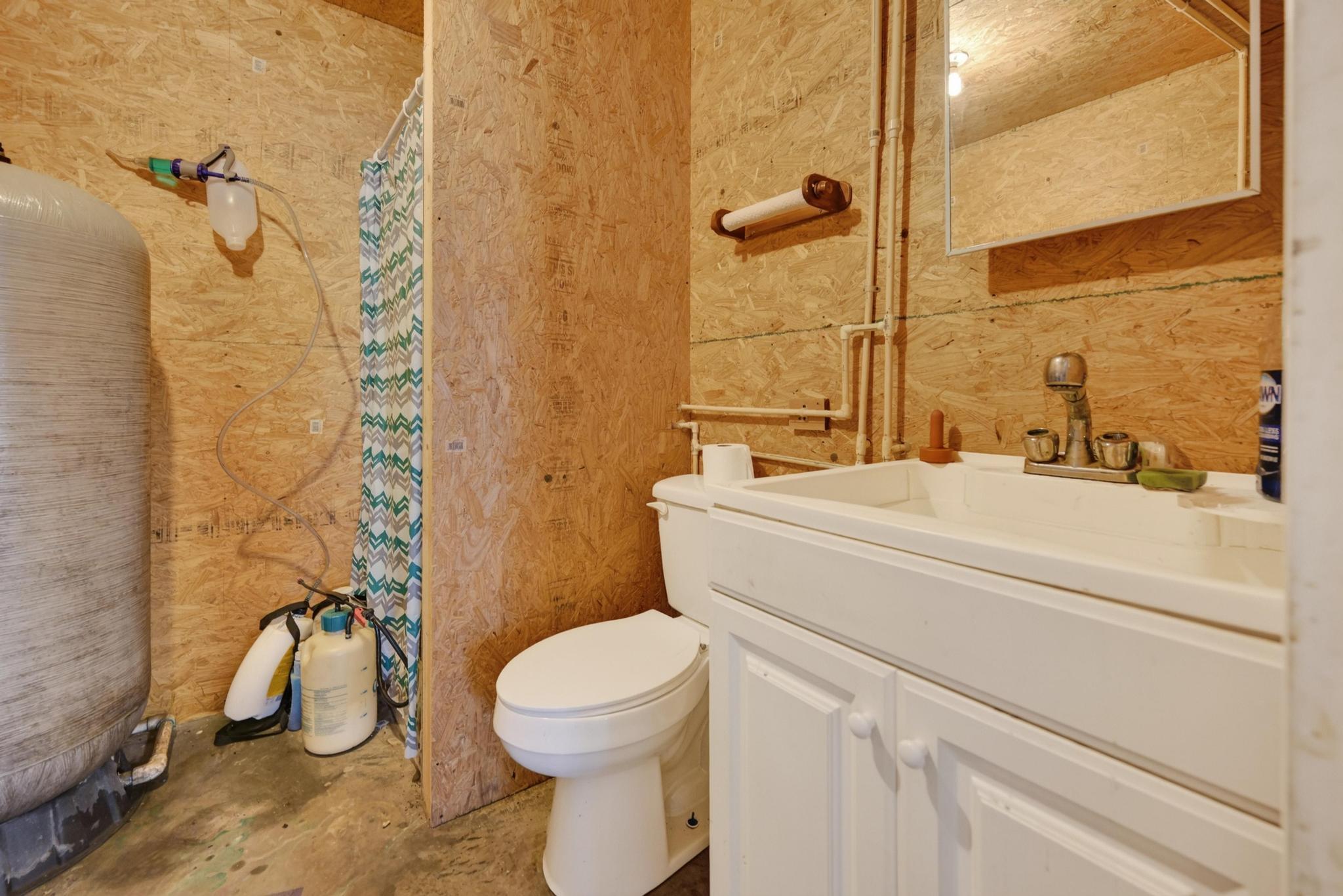 main property photo 66