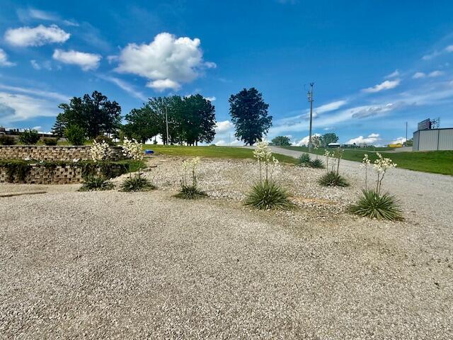 main property photo 23