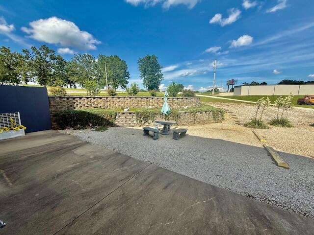 main property photo 24