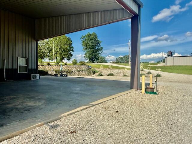 main property photo 8