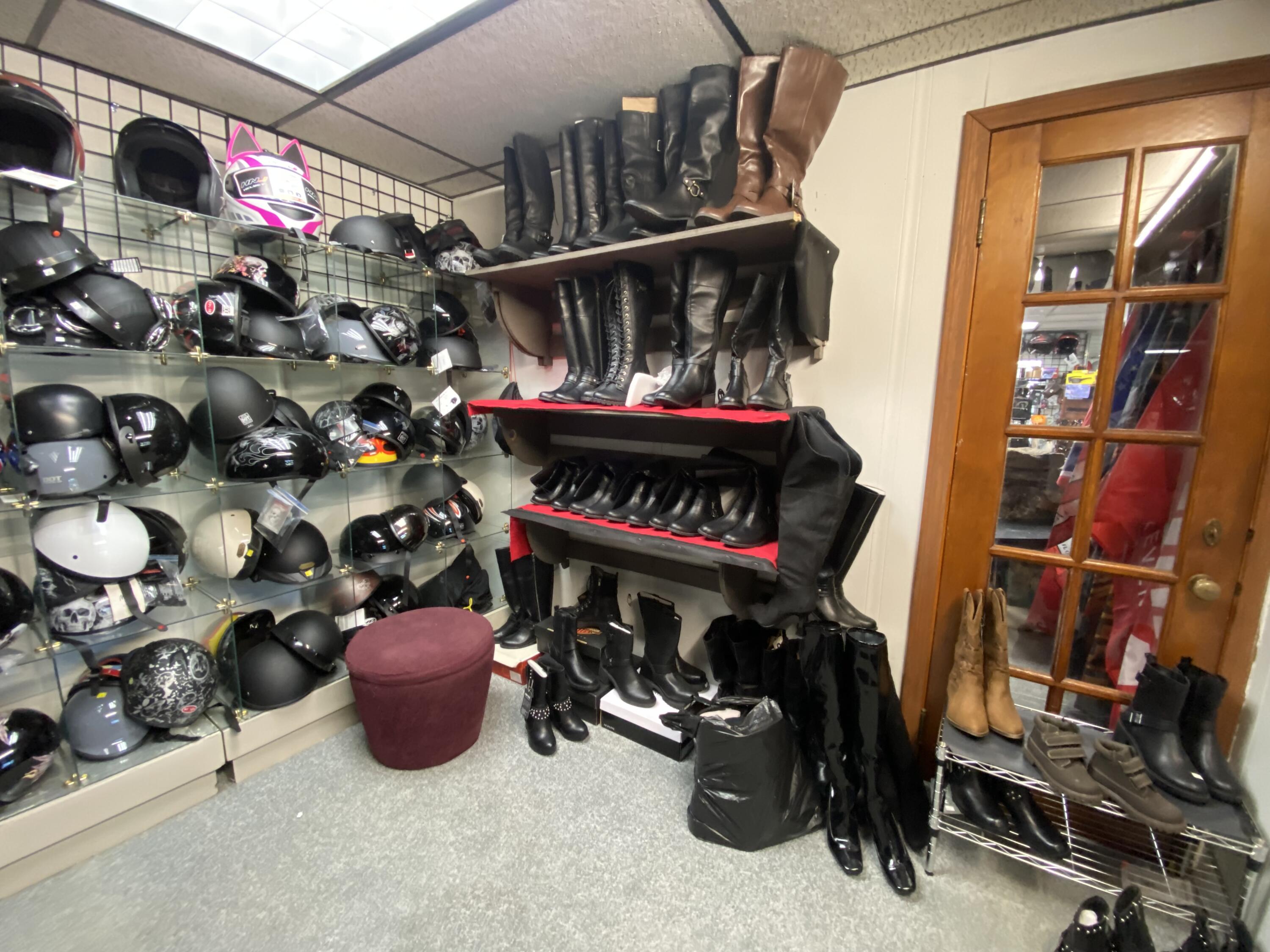 main property photo 13