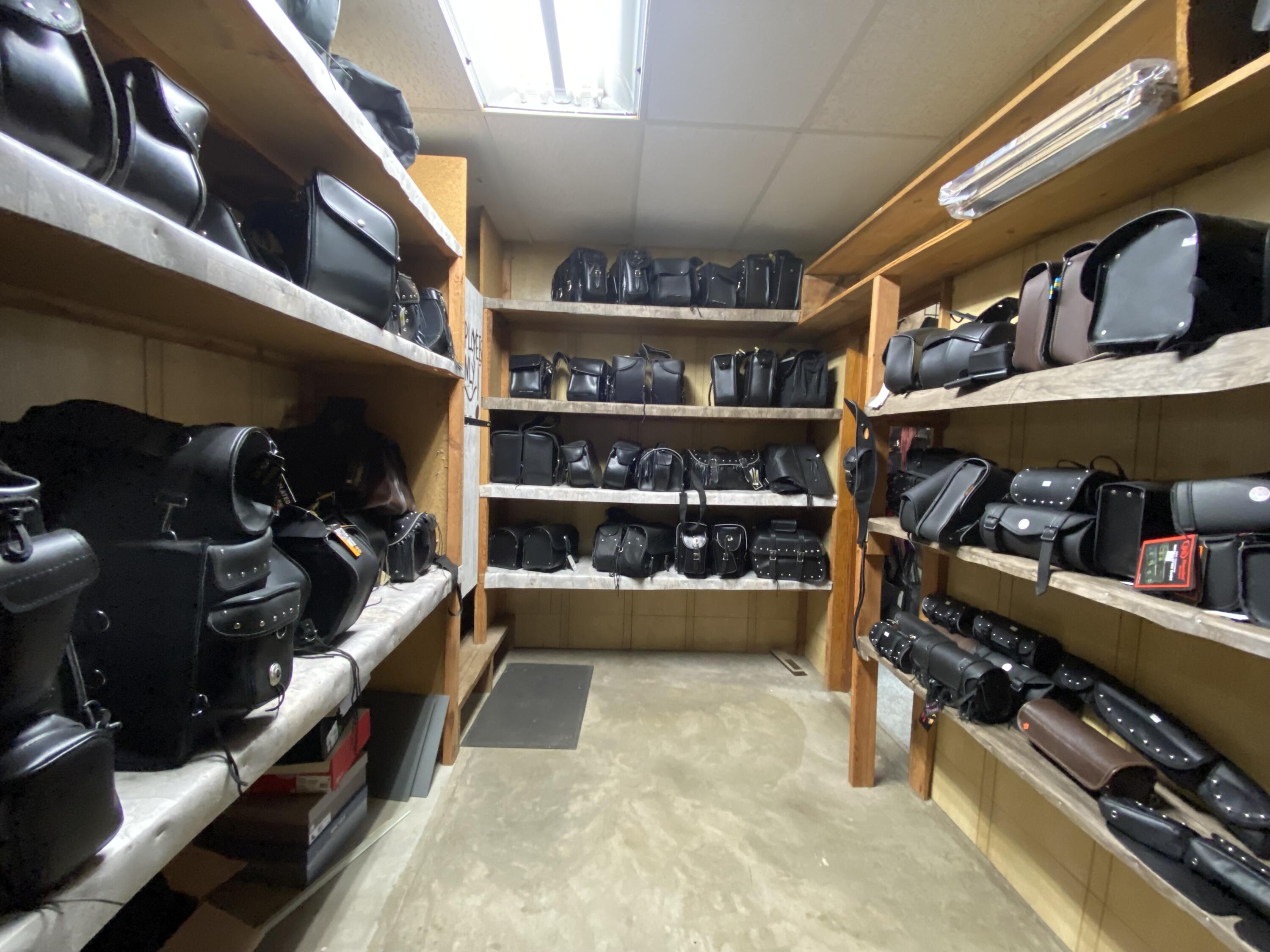 main property photo 17