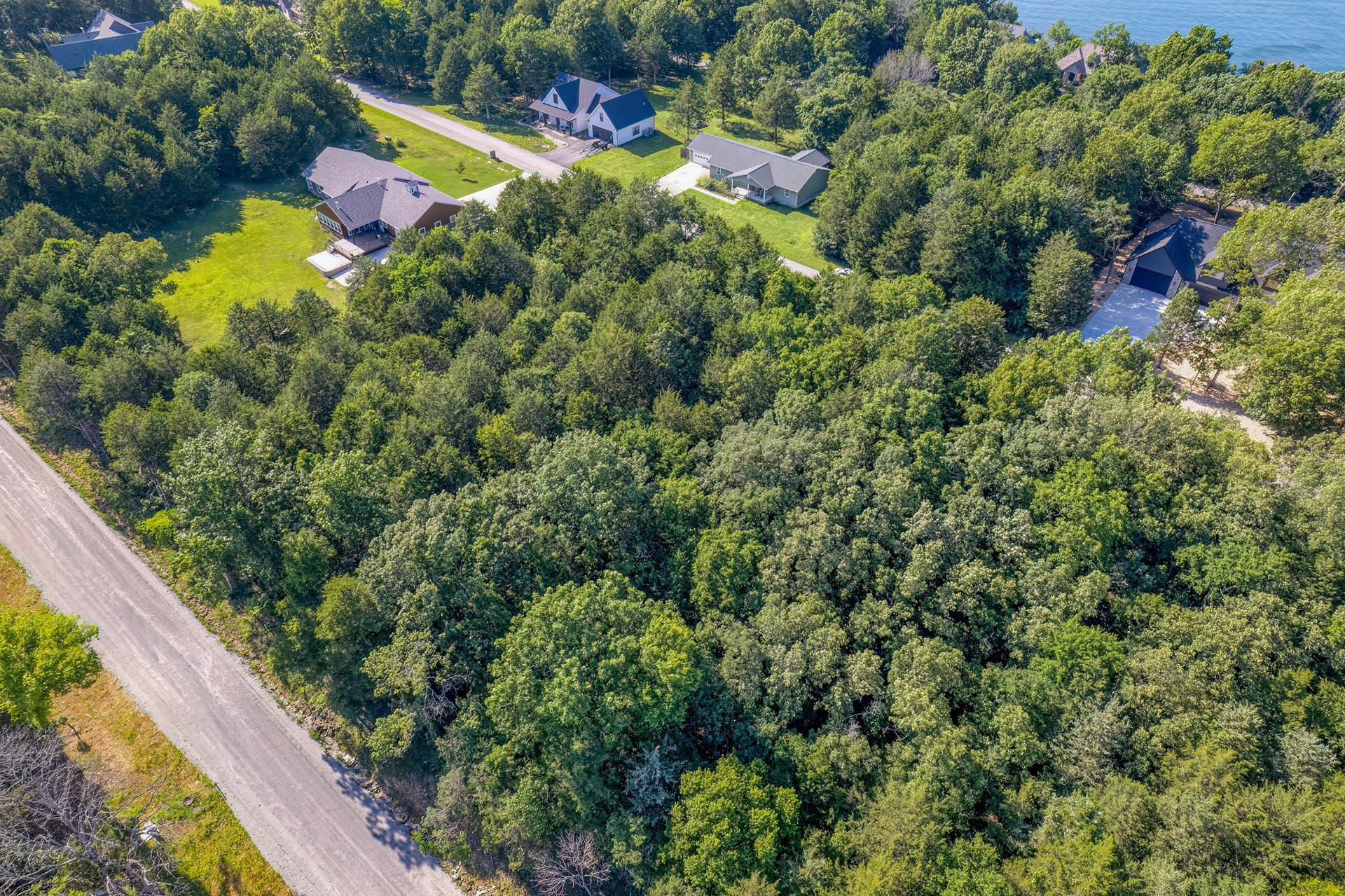 main property photo 13