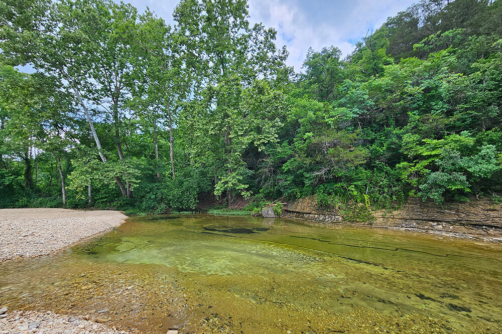 main property photo 78