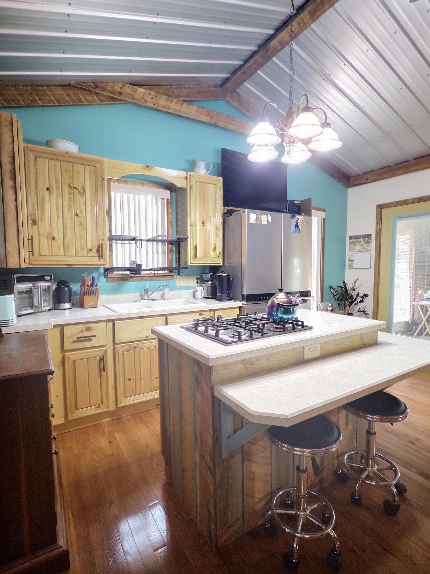main property photo 26