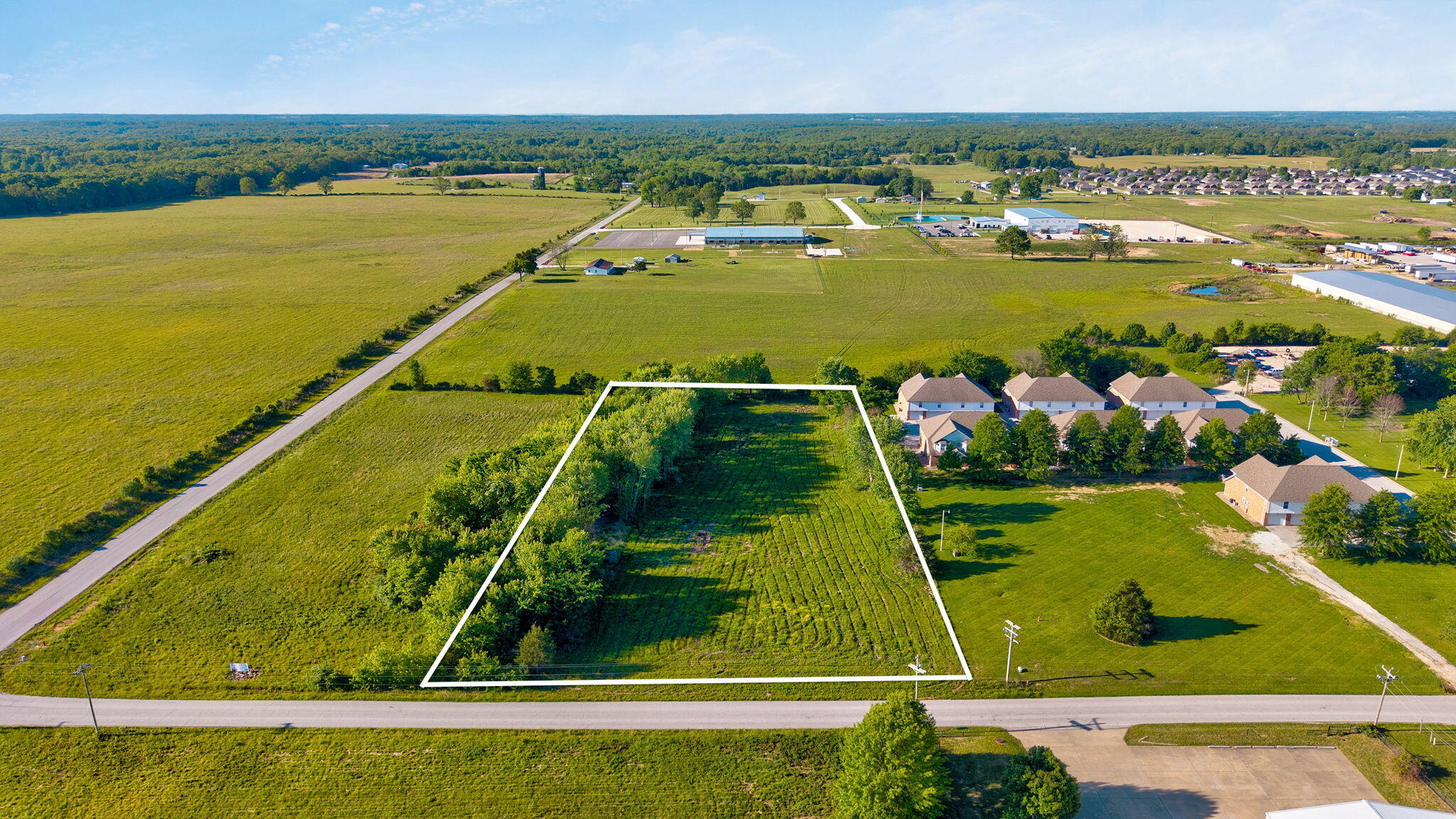 main property photo 0
