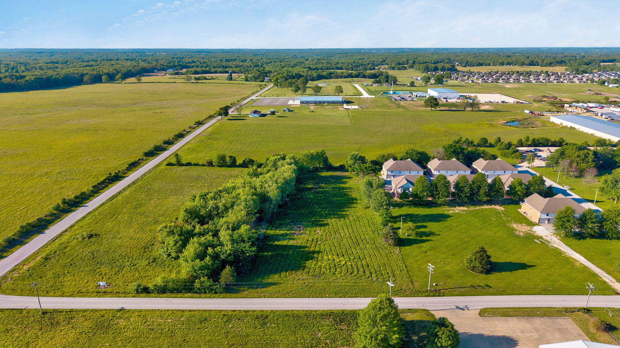 main property photo 5